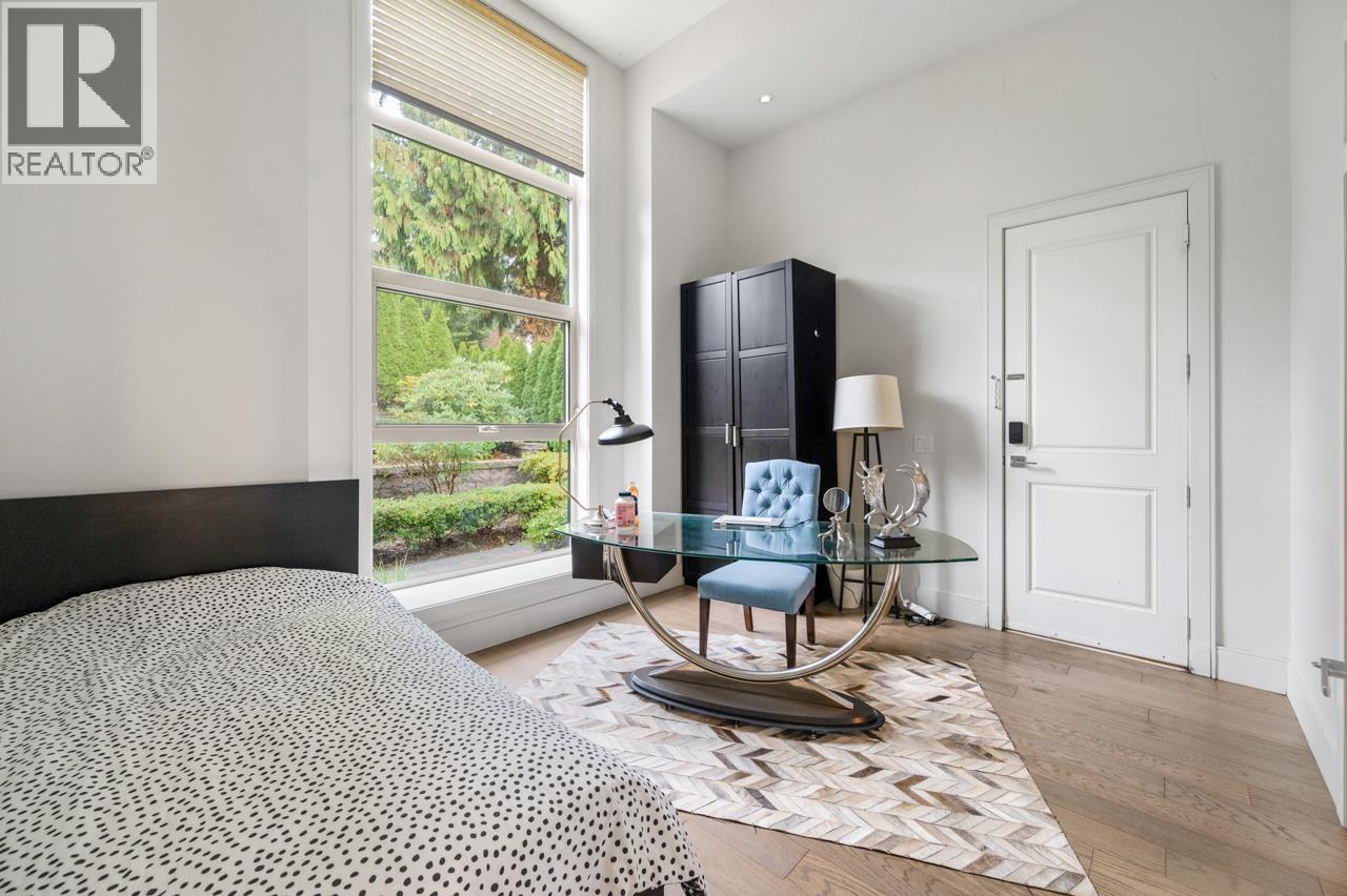 1450 Fulton Avenue, West Vancouver, British Columbia