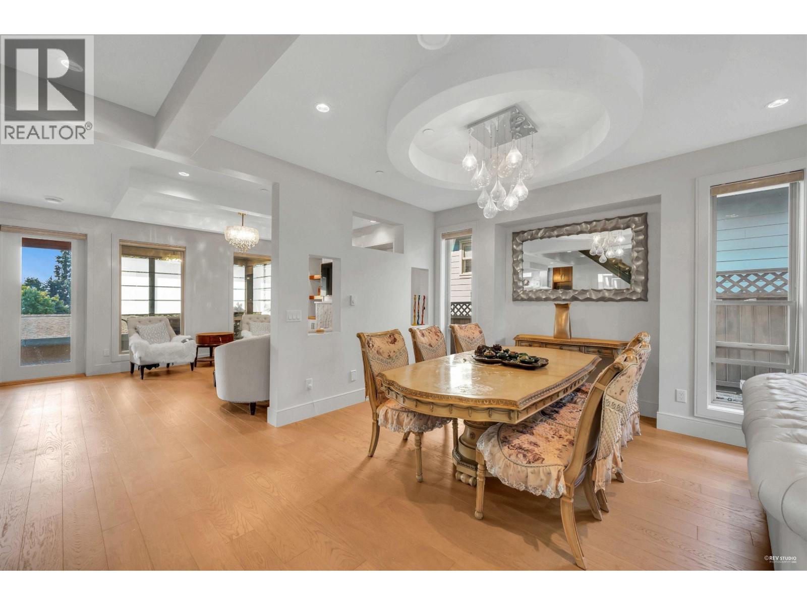 1450 Fulton Avenue, West Vancouver, British Columbia