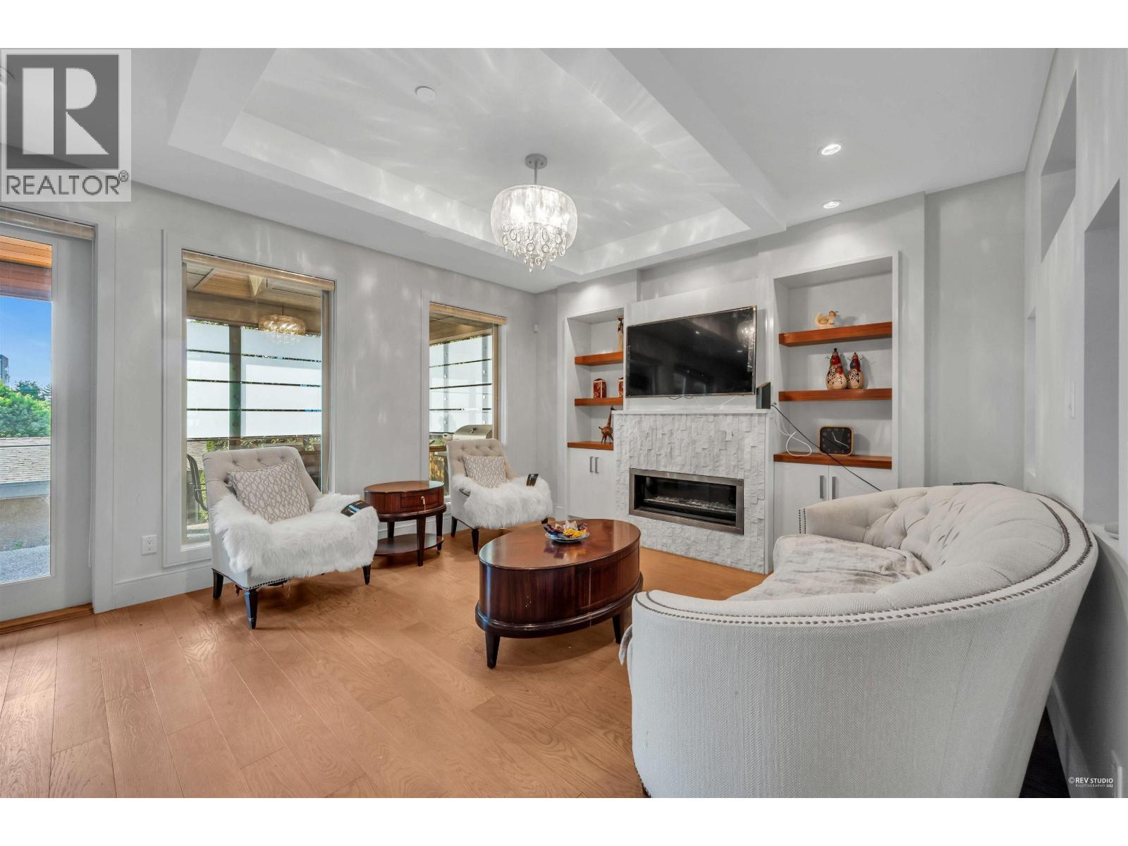 1450 Fulton Avenue, West Vancouver, British Columbia