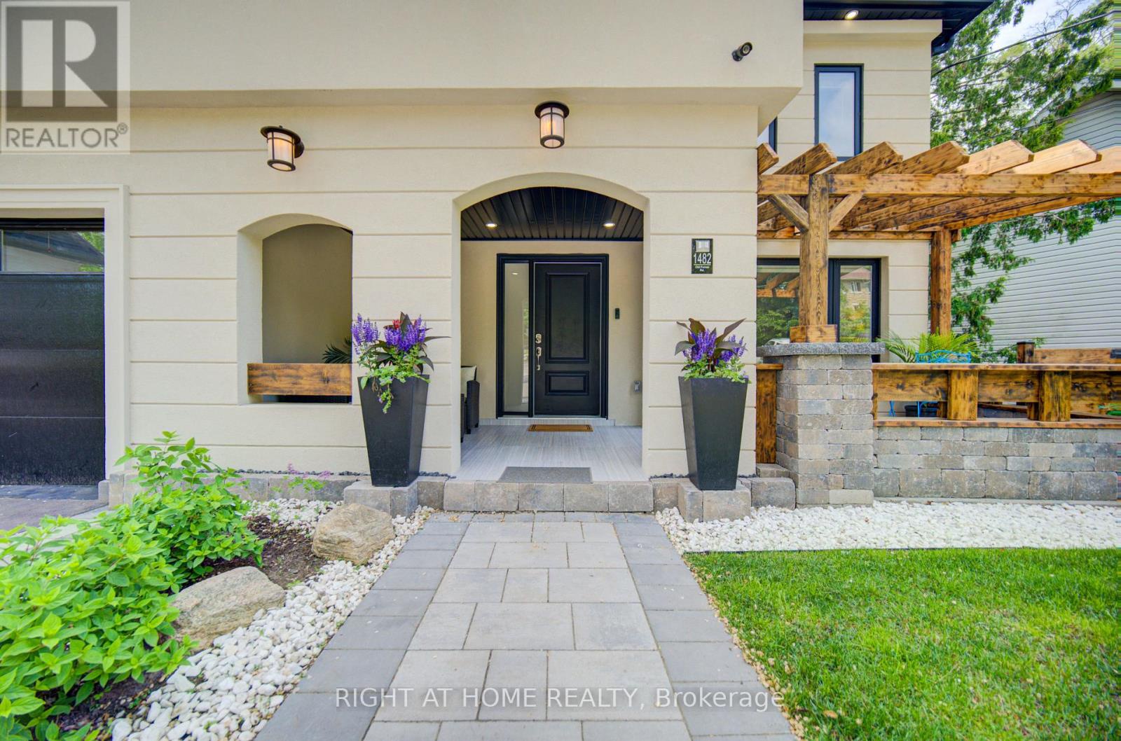 1482 Old Forest Road, Pickering (woodlands), Ontario