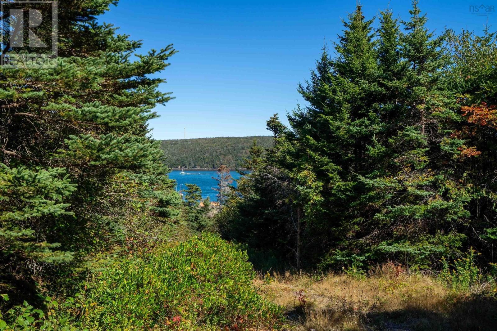 Bay Of Fundy Land, Tiverton, Nova Scotia