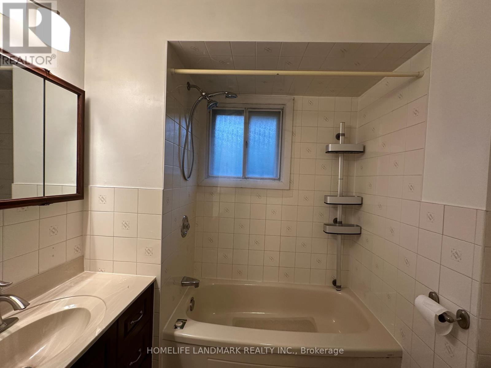 28 Landfair Crescent, Toronto (woburn), Ontario