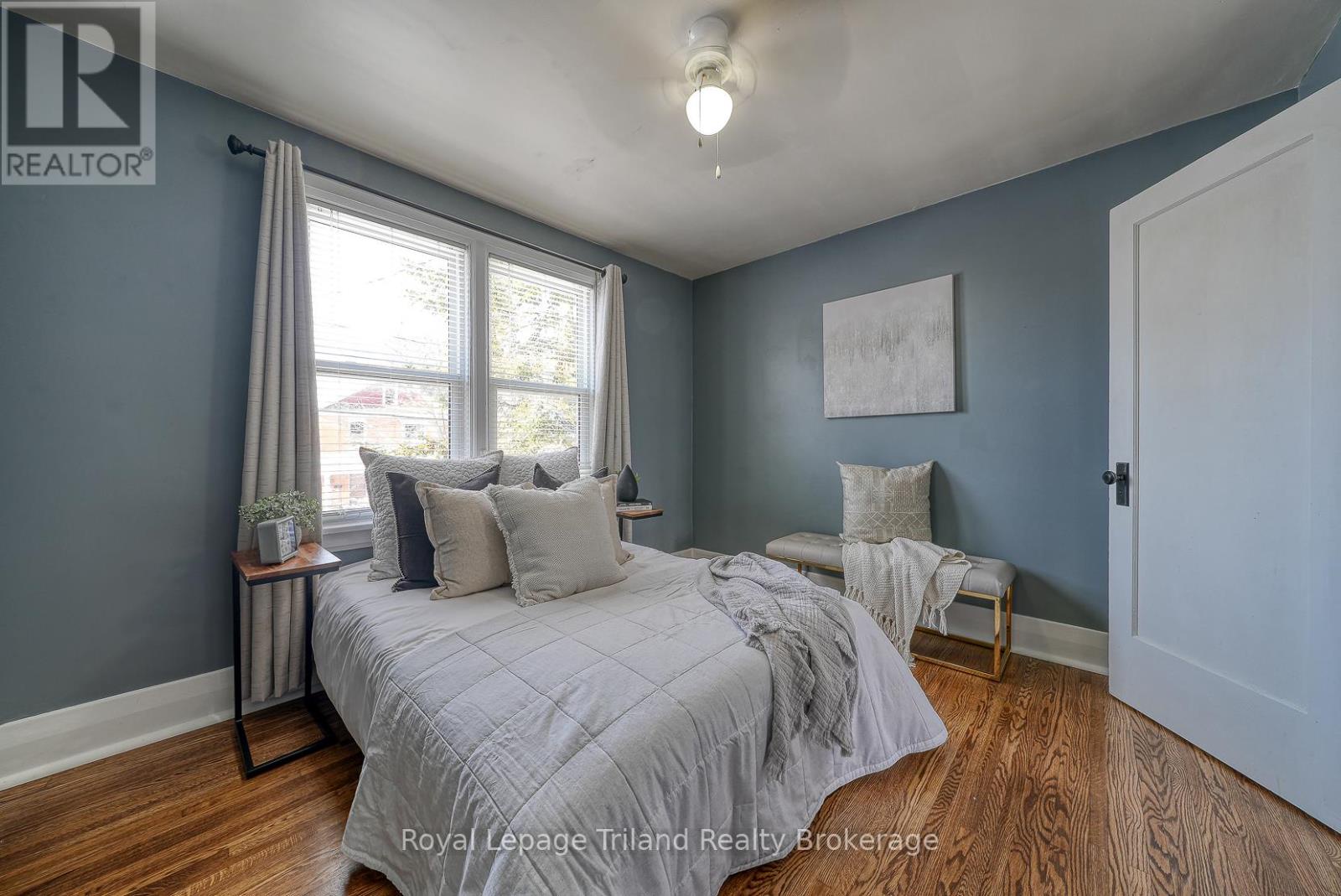 34 Concession Street W, Tillsonburg, Ontario