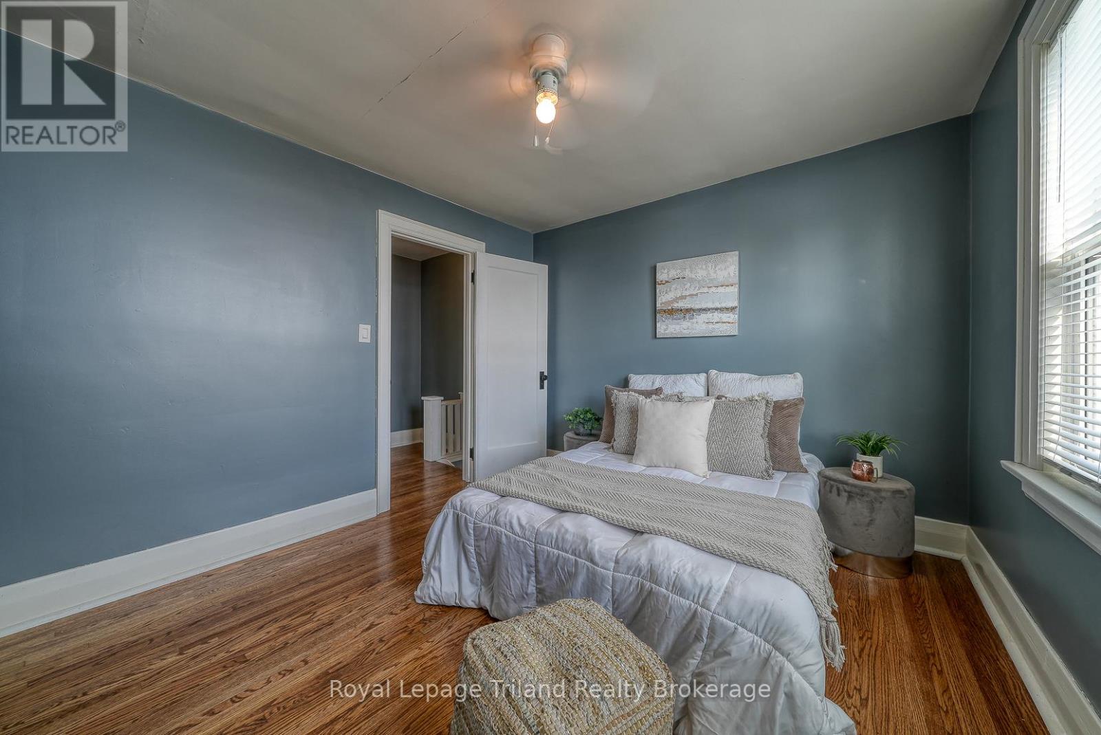 34 Concession Street W, Tillsonburg, Ontario