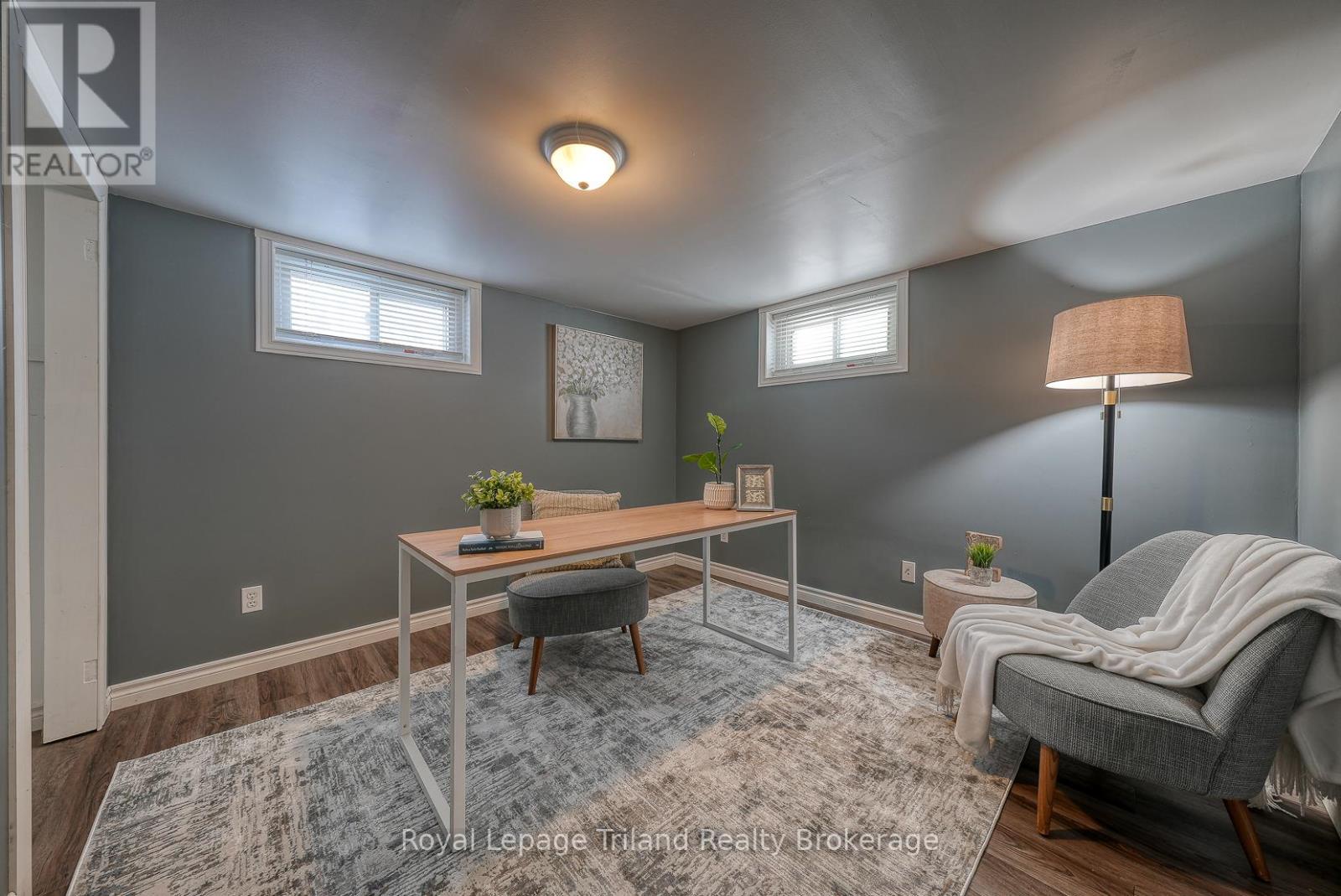 34 Concession Street W, Tillsonburg, Ontario