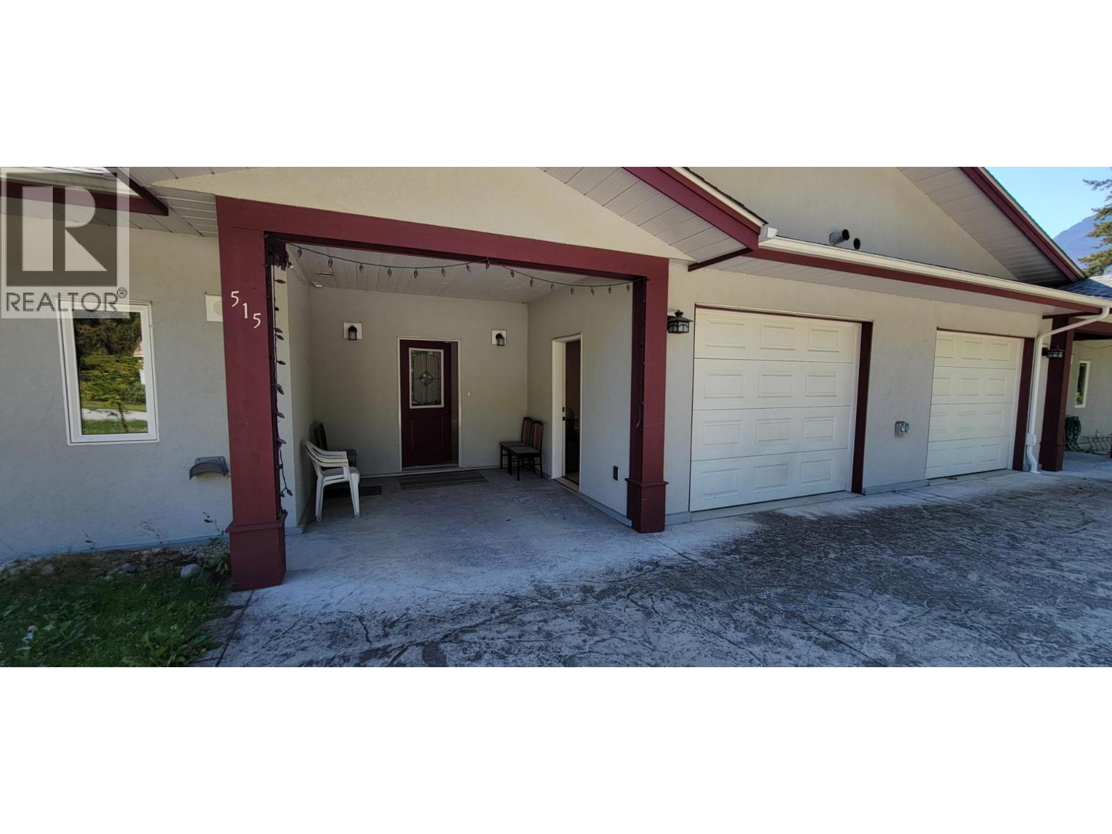 515 9th Avenue, New Denver, British Columbia