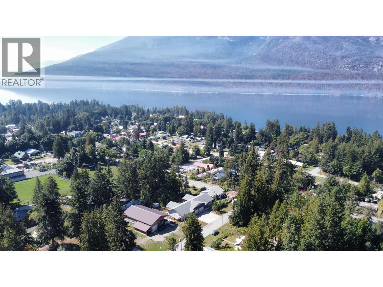 515 9th Avenue, New Denver, British Columbia