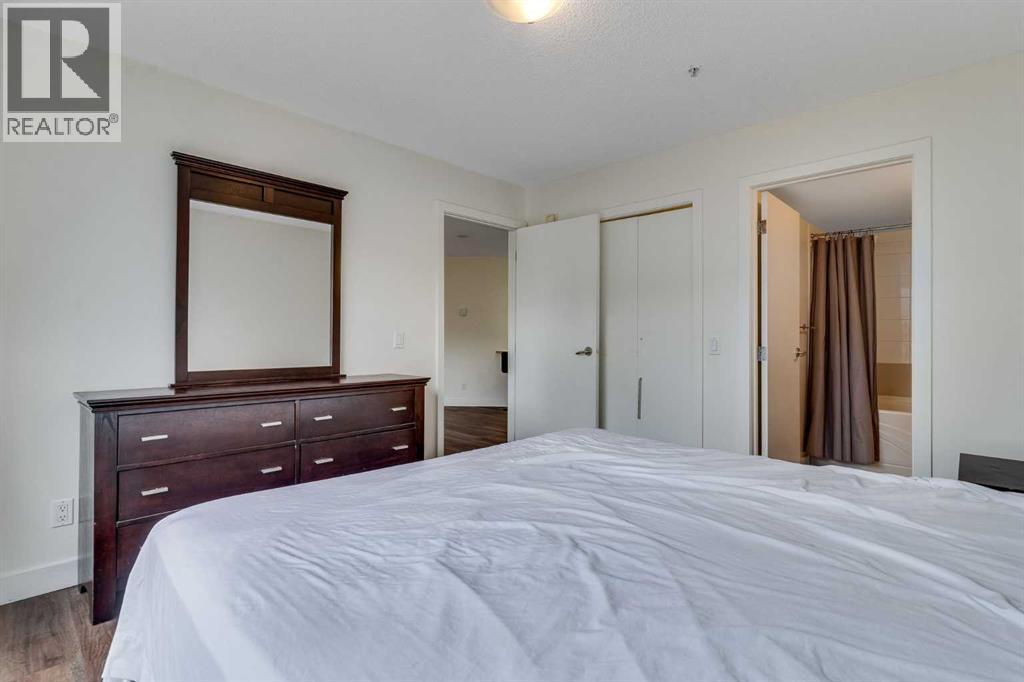 113, 35 Richard Court Sw, Calgary, Alberta