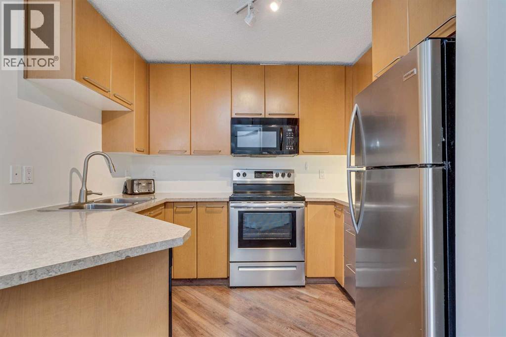 113, 35 Richard Court Sw, Calgary, Alberta