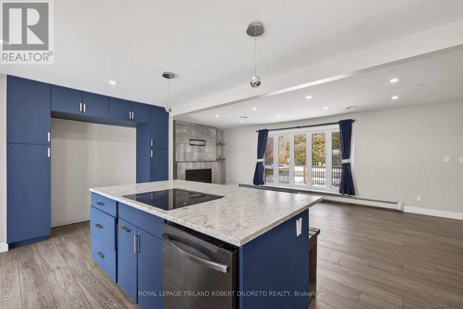 9755 Longwoods Road, Middlesex Centre, Ontario