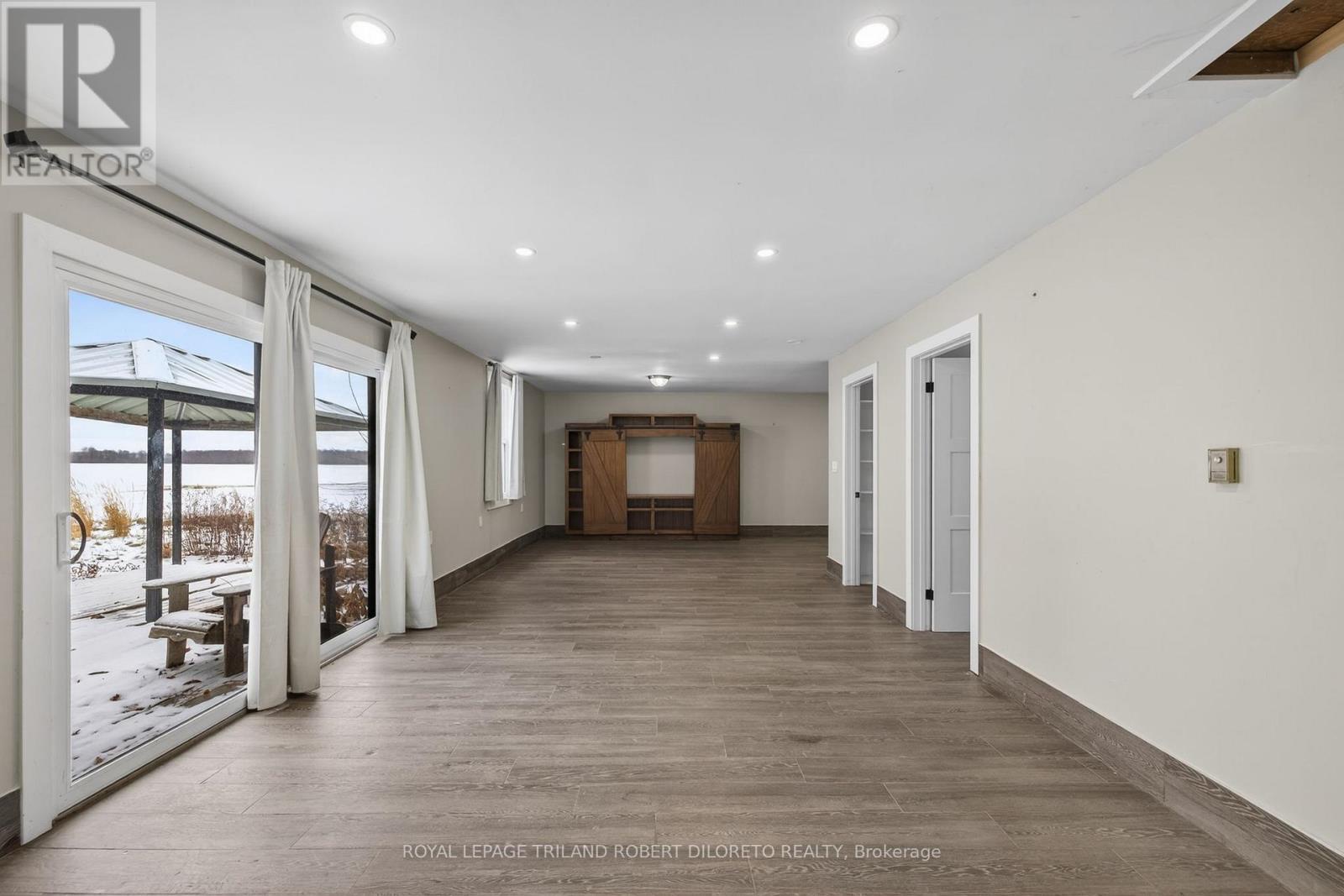 9755 Longwoods Road, Middlesex Centre, Ontario