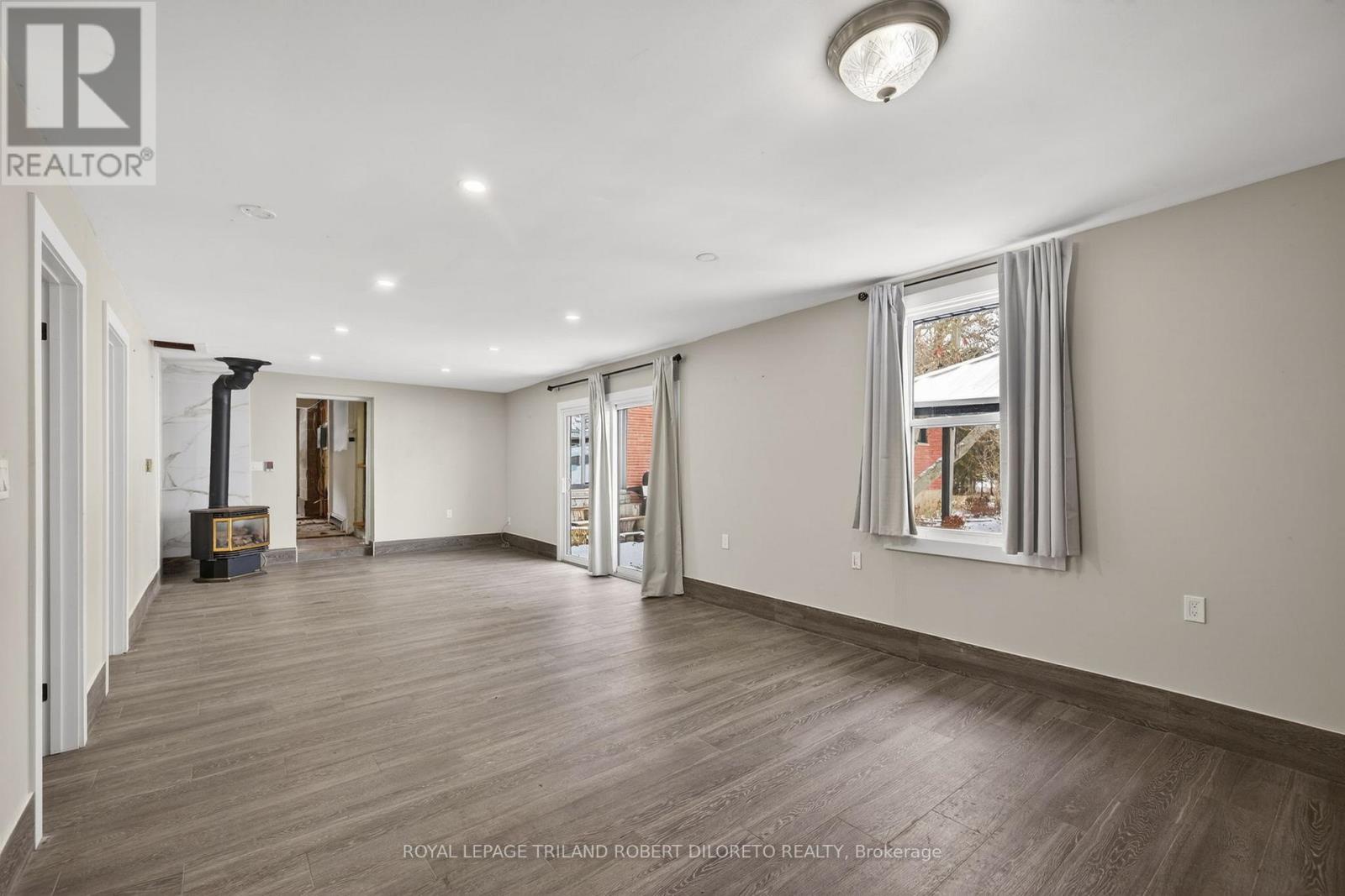 9755 Longwoods Road, Middlesex Centre, Ontario