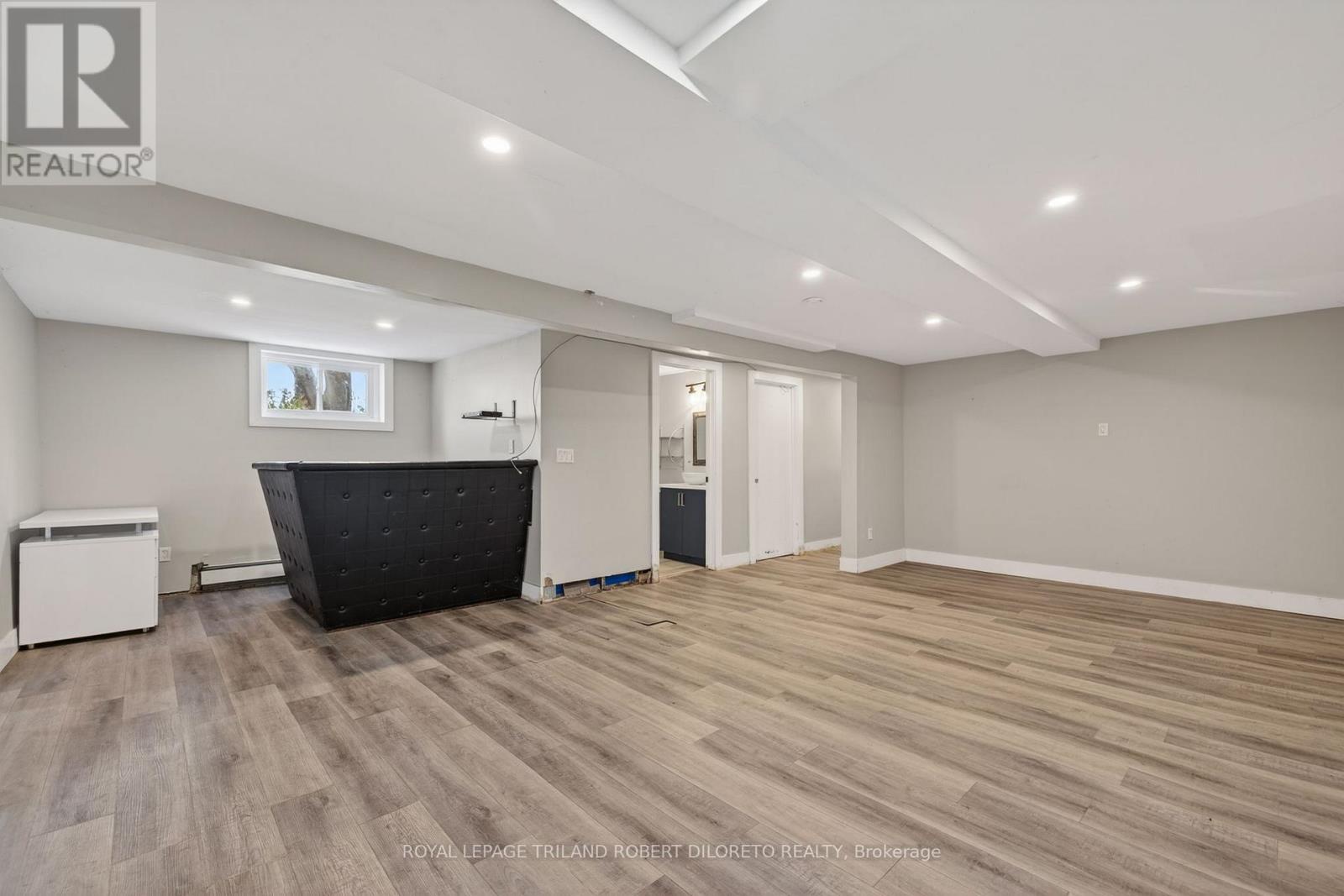 9755 Longwoods Road, Middlesex Centre, Ontario