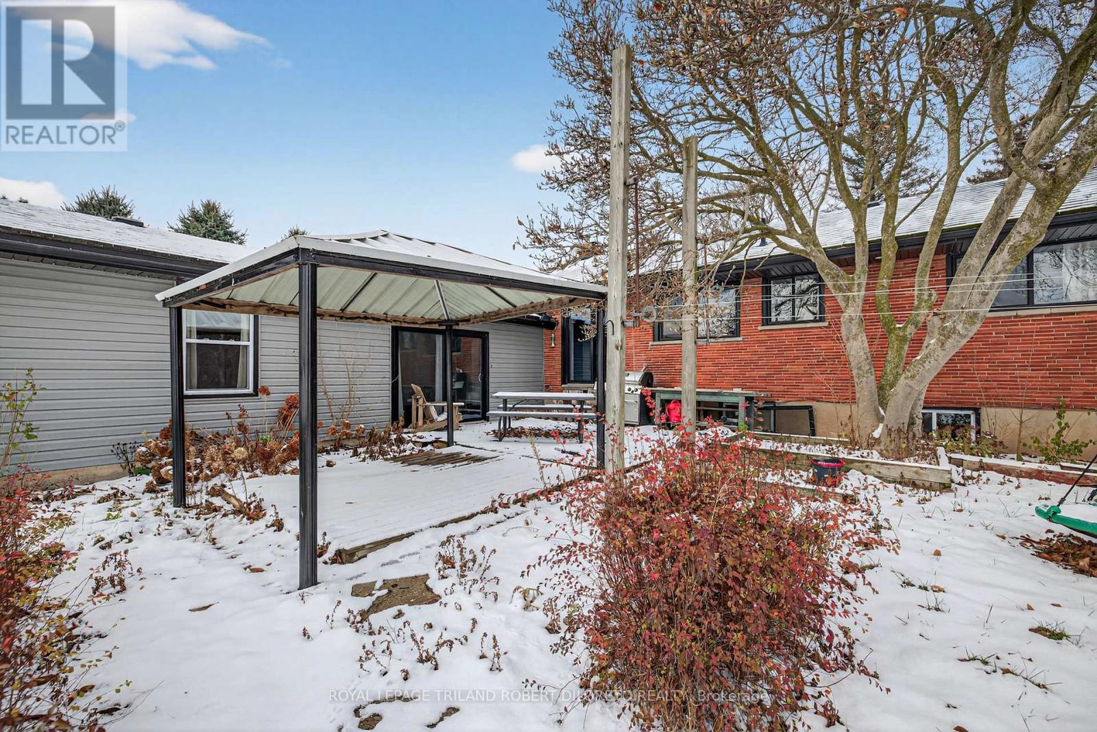 9755 Longwoods Road, Middlesex Centre, Ontario