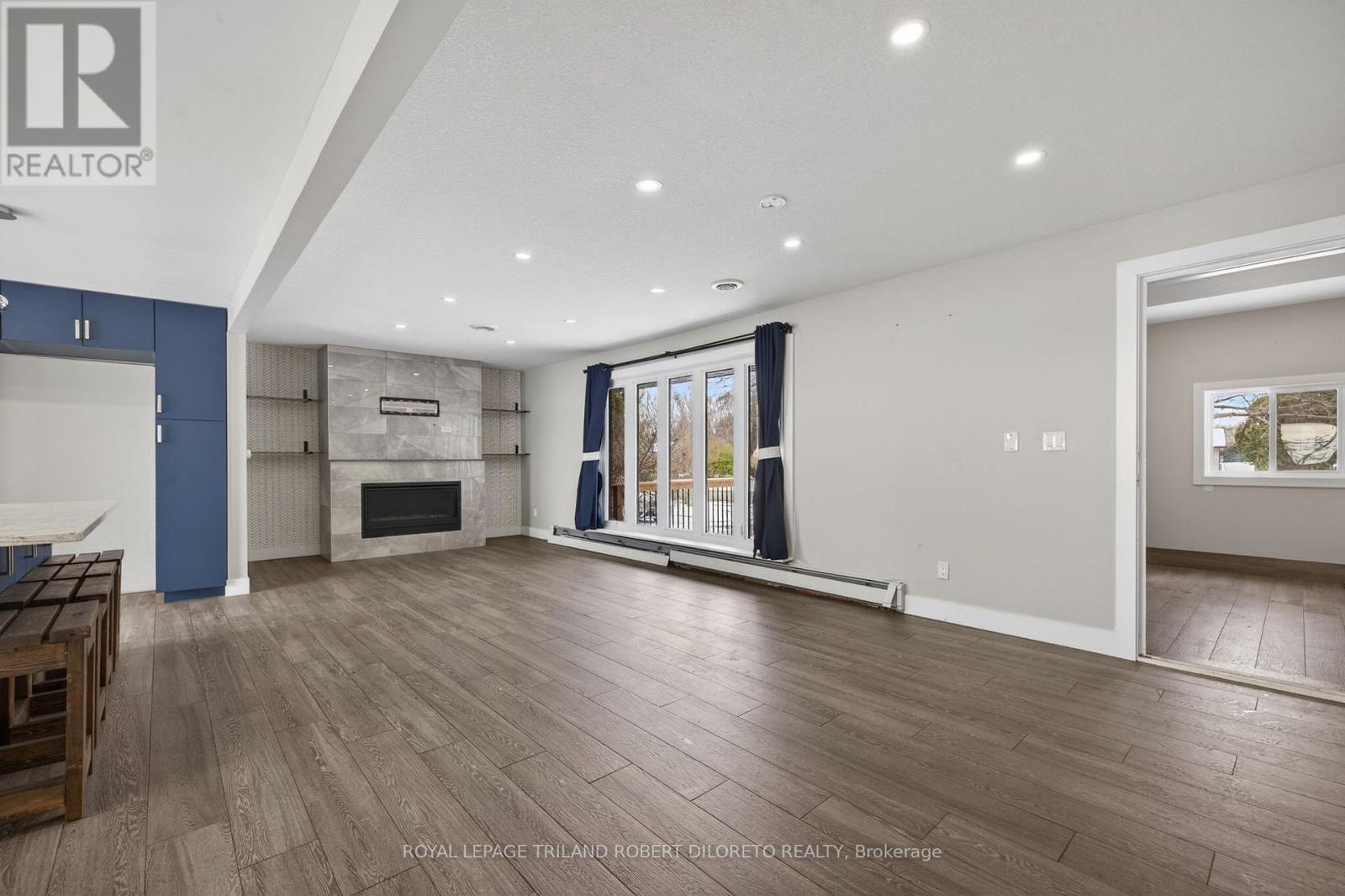 9755 Longwoods Road, Middlesex Centre, Ontario