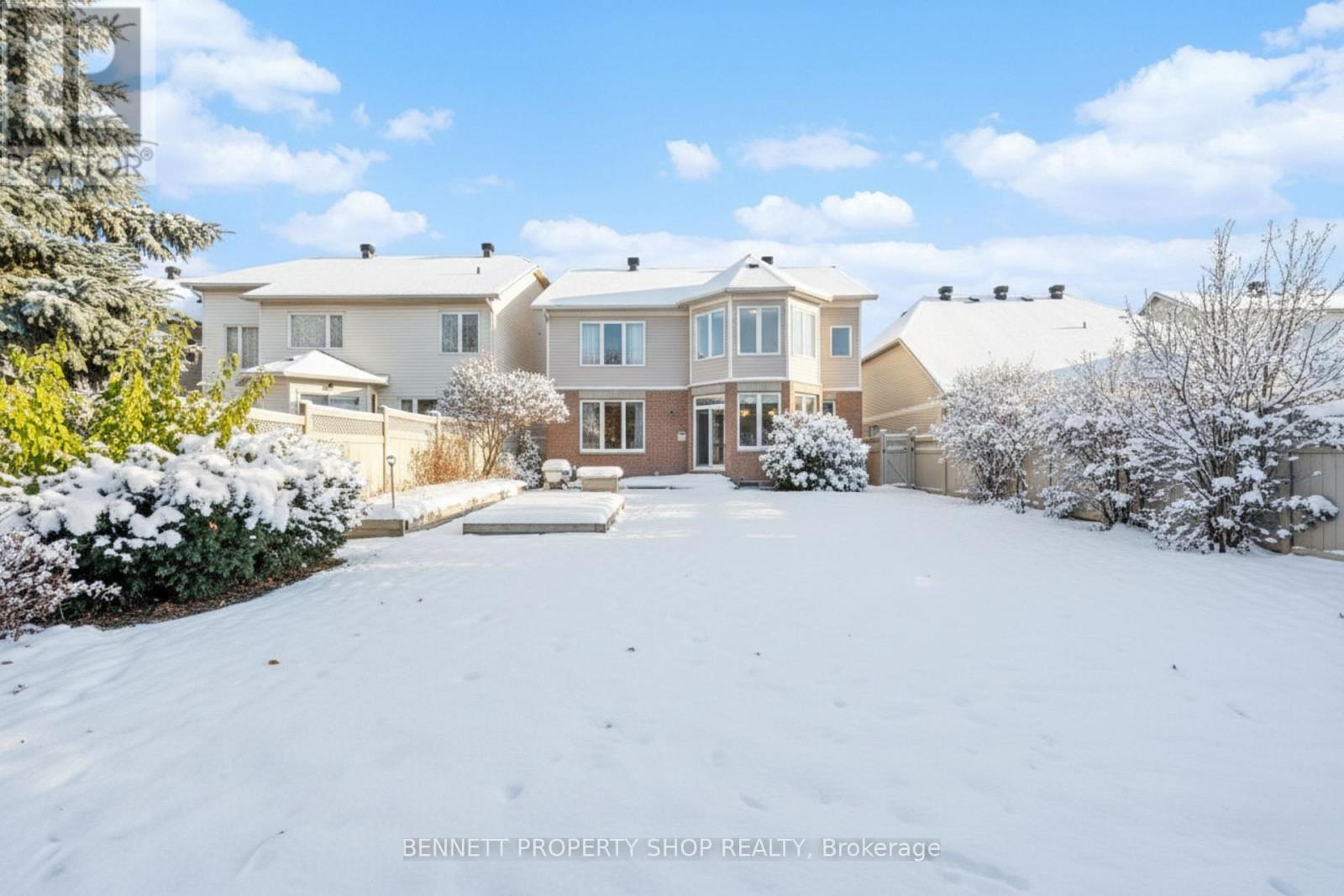 18 Tierney Drive, Ottawa, Ontario