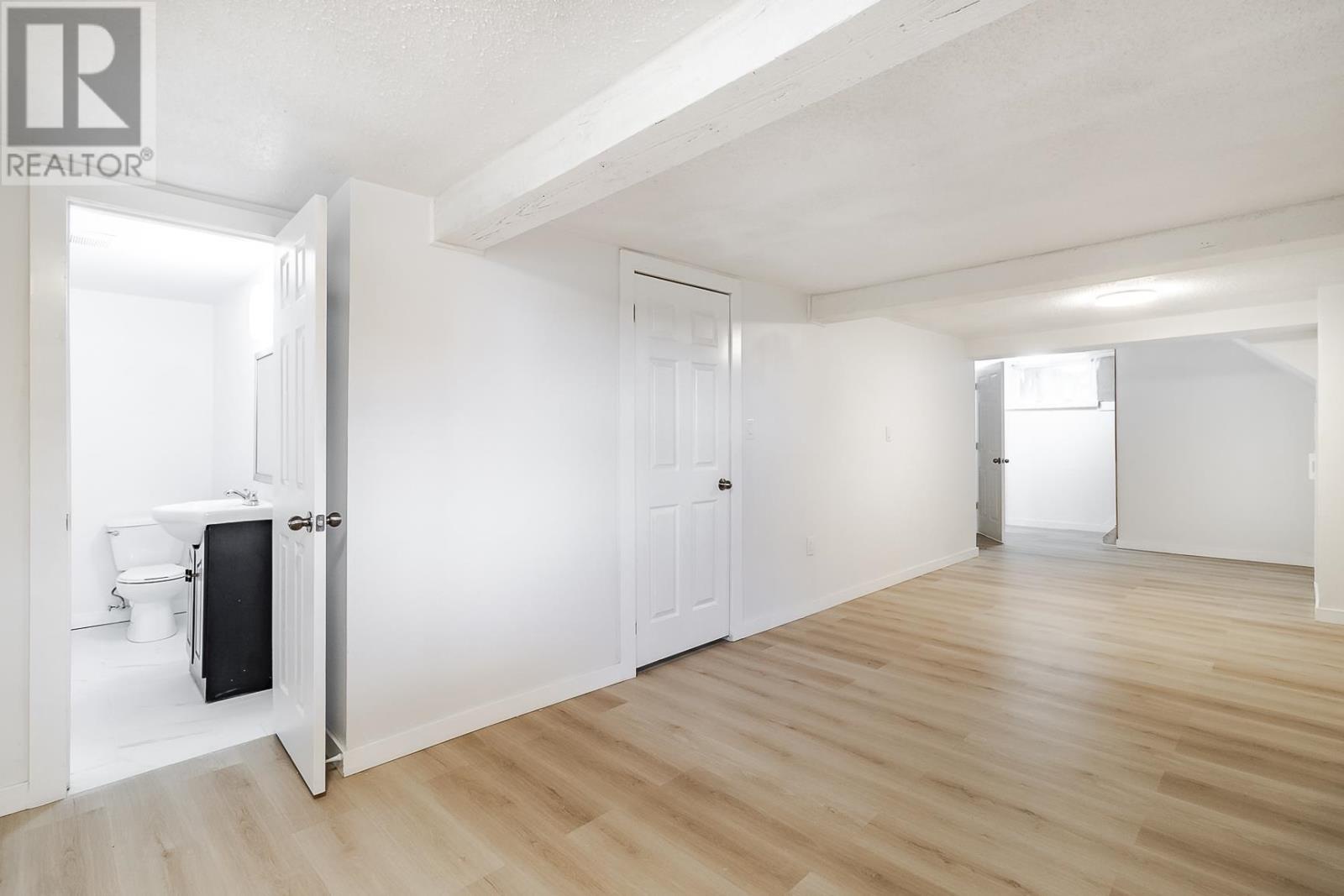 22 Lloyd St, Sault Ste. Marie, Ontario