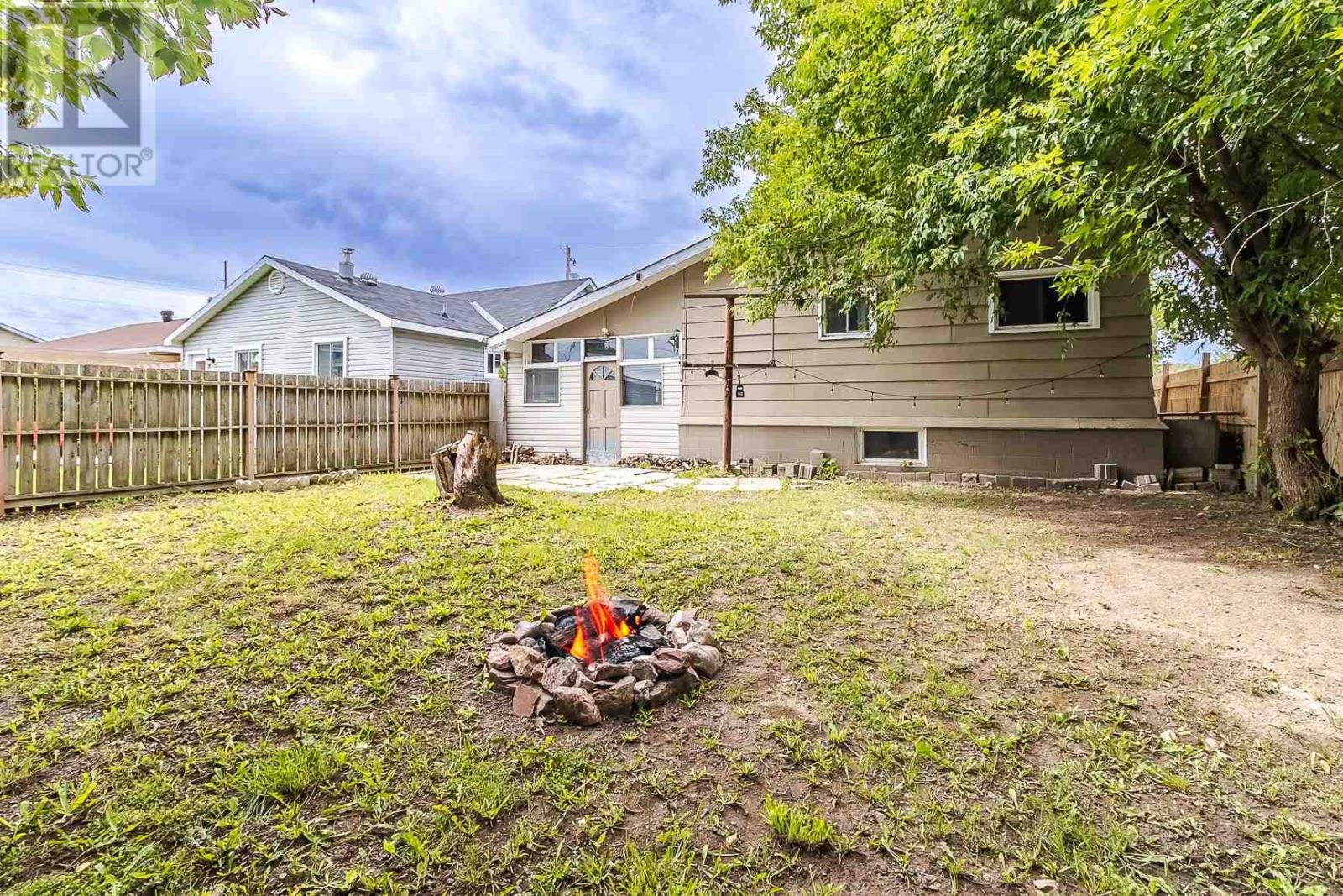 22 Lloyd St, Sault Ste. Marie, Ontario