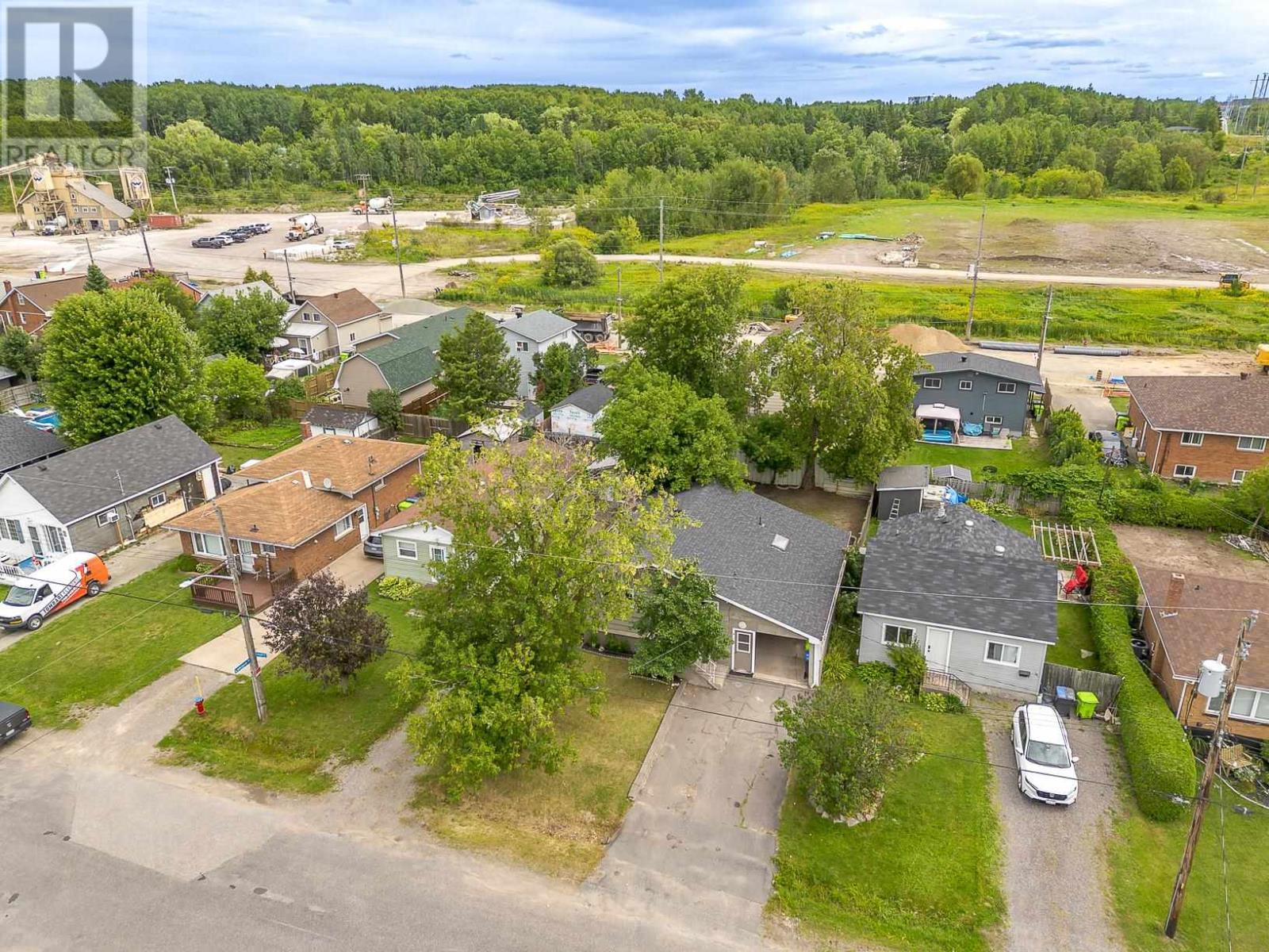 22 Lloyd St, Sault Ste. Marie, Ontario