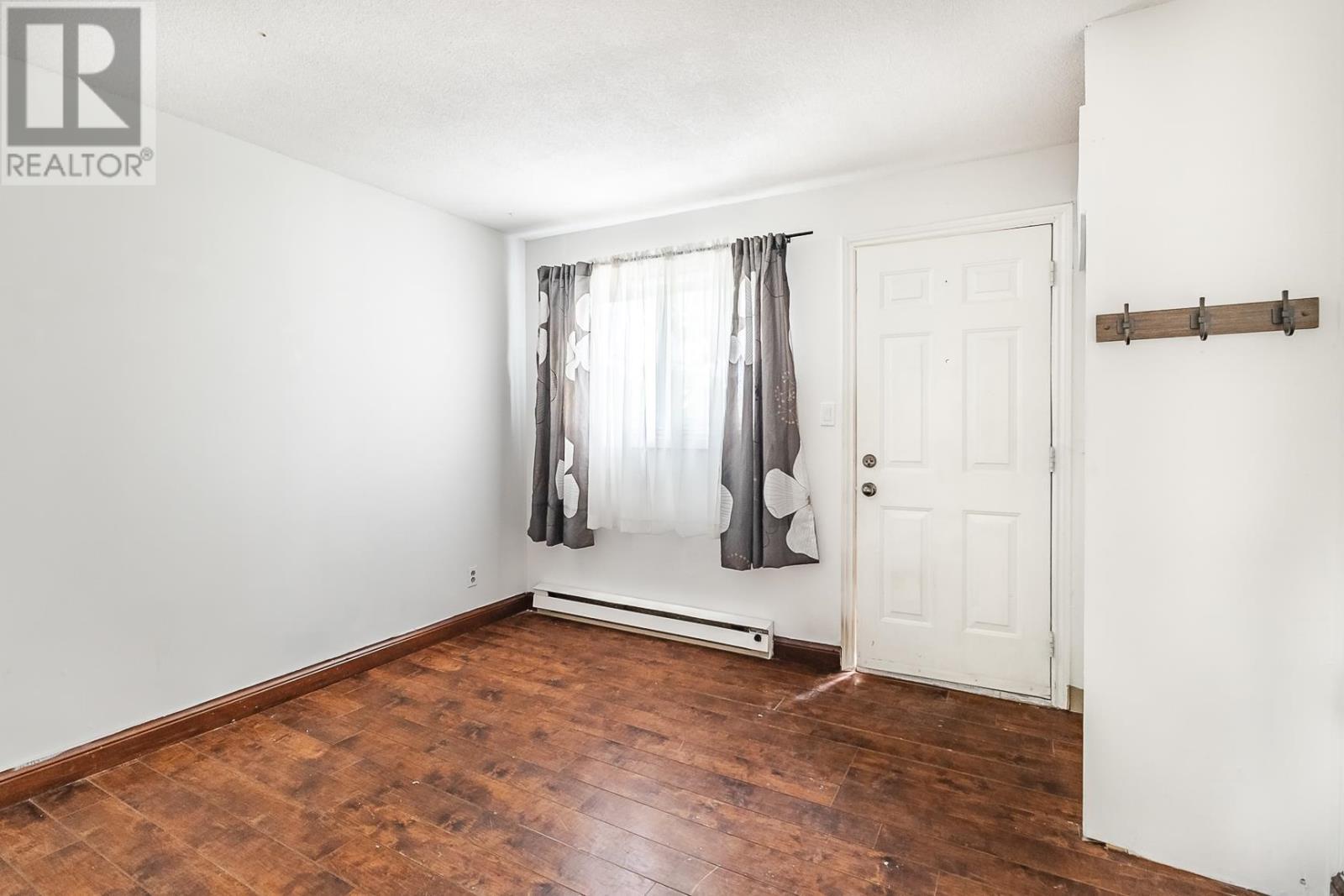 22 Lloyd St, Sault Ste. Marie, Ontario