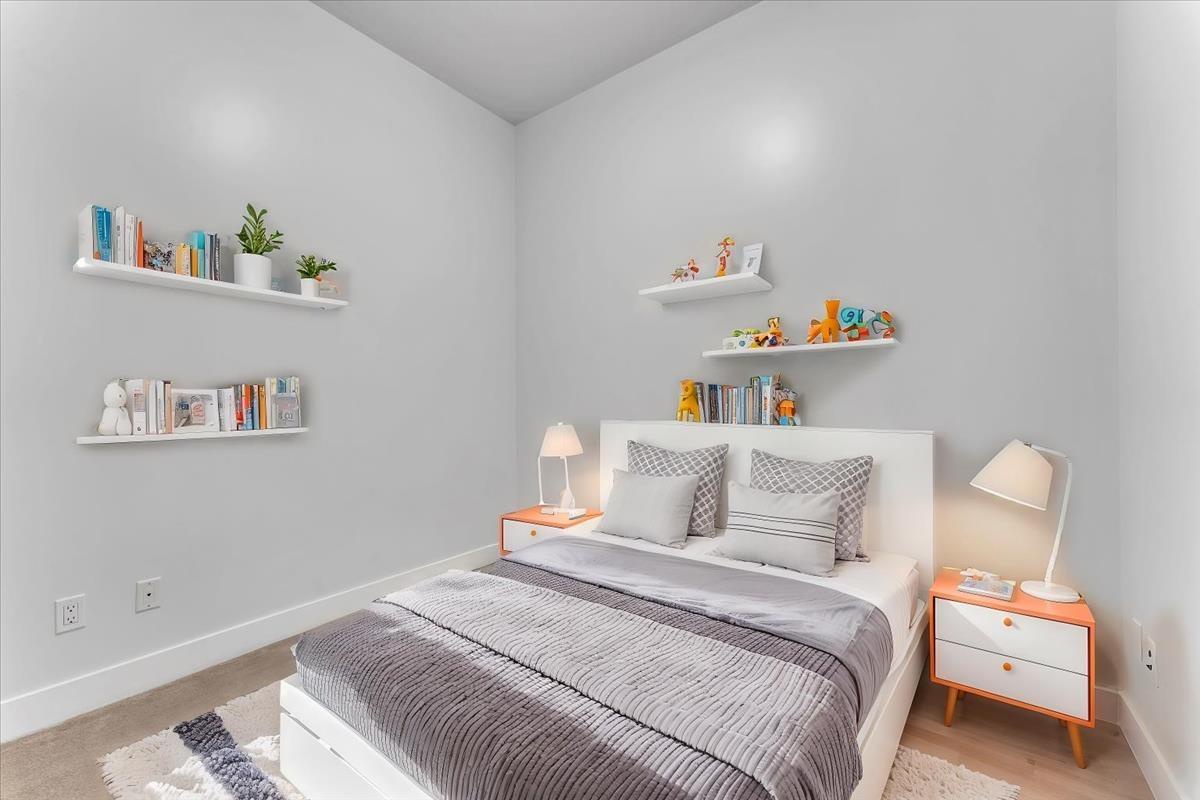 112 13929 105 Boulevard, Surrey, British Columbia