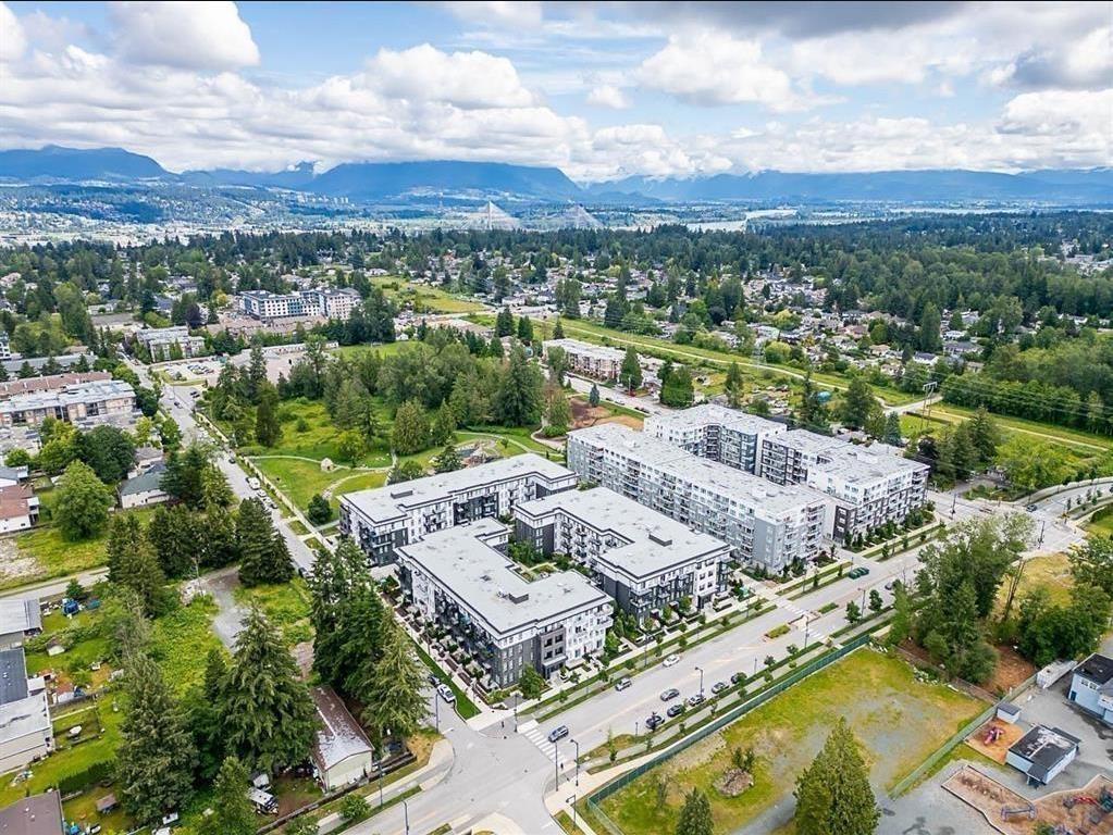 112 13929 105 Boulevard, Surrey, British Columbia