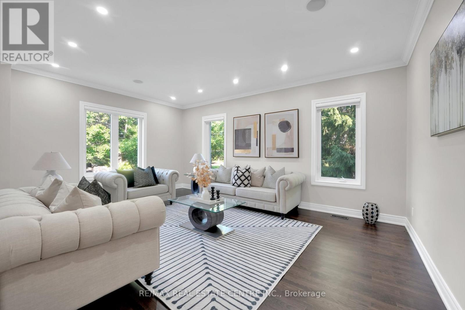 11135 Menzies Court, Milton (brookville/haltonville), Ontario