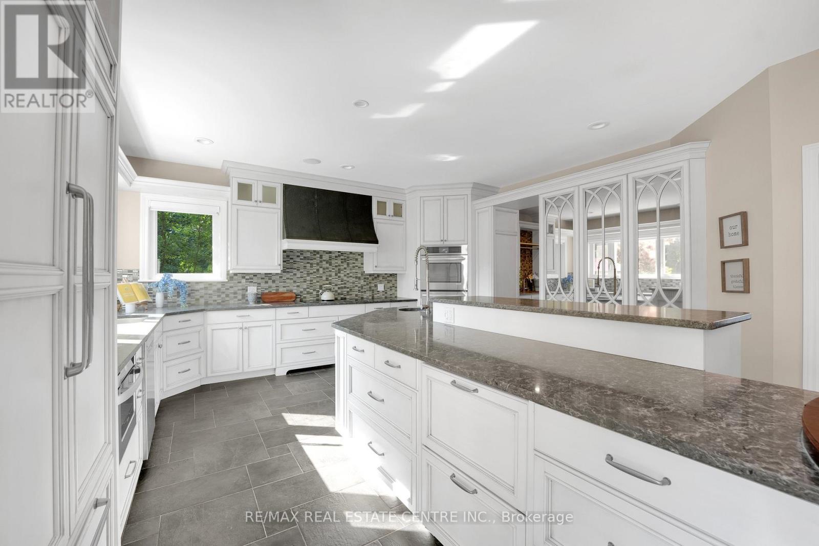 11135 Menzies Court, Milton (brookville/haltonville), Ontario