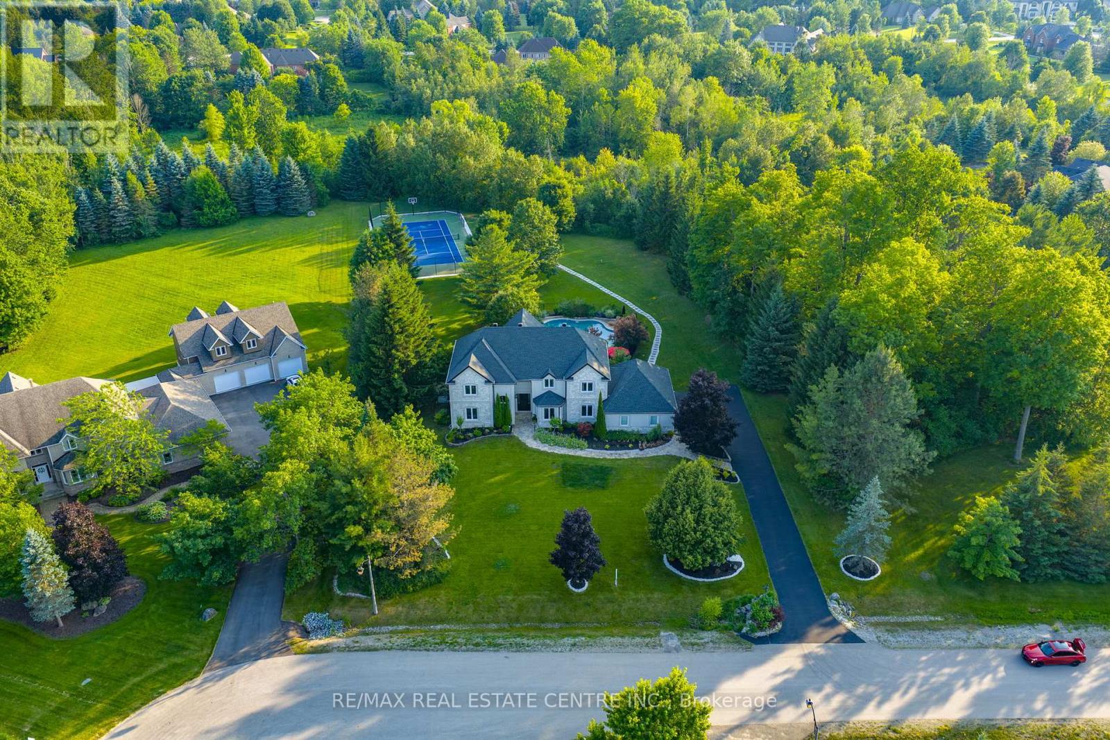 11135 Menzies Court, Milton (brookville/haltonville), Ontario