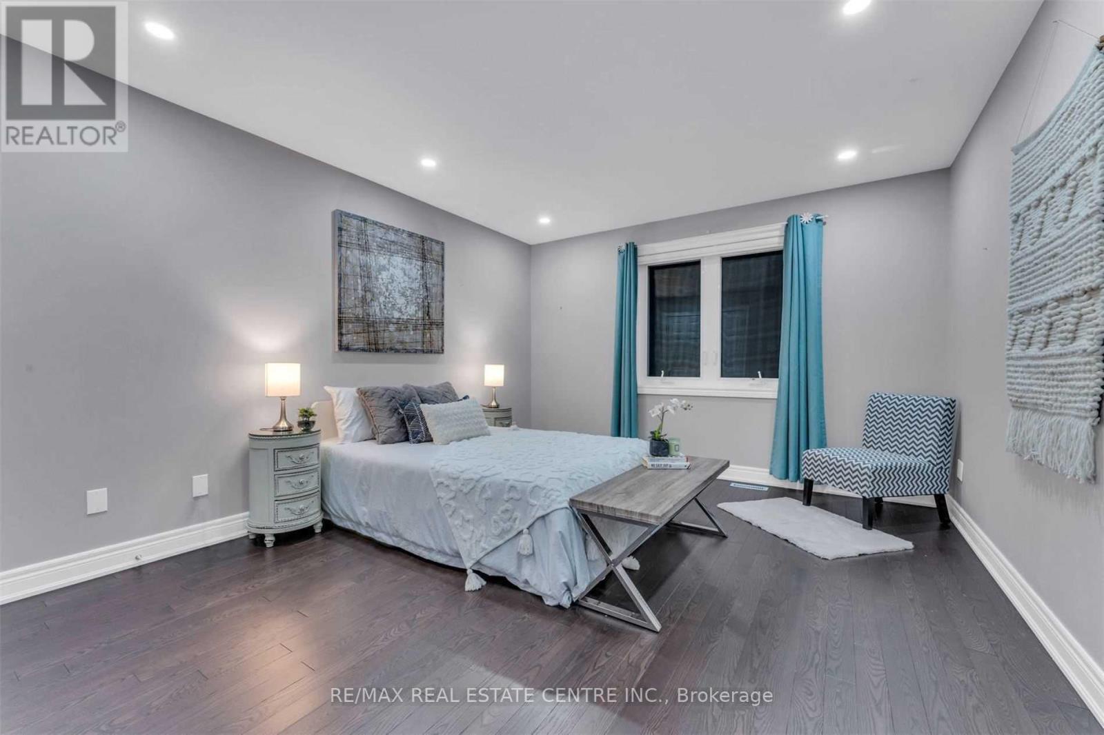 11135 Menzies Court, Milton (brookville/haltonville), Ontario