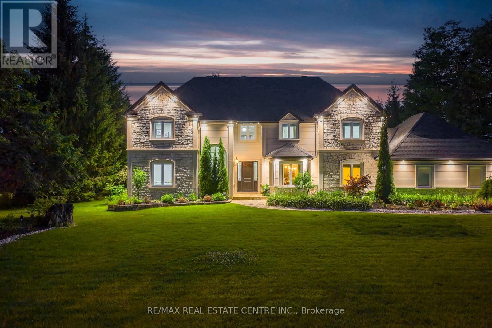 11135 Menzies Court, Milton (brookville/haltonville), Ontario