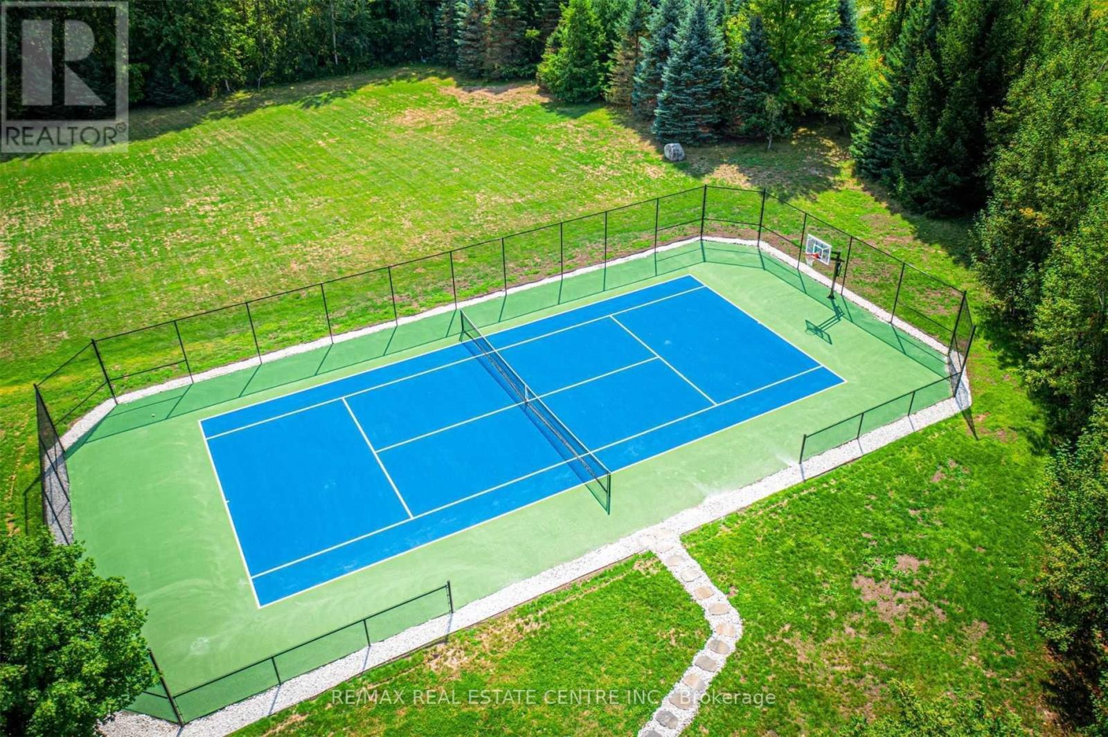 11135 Menzies Court, Milton (brookville/haltonville), Ontario