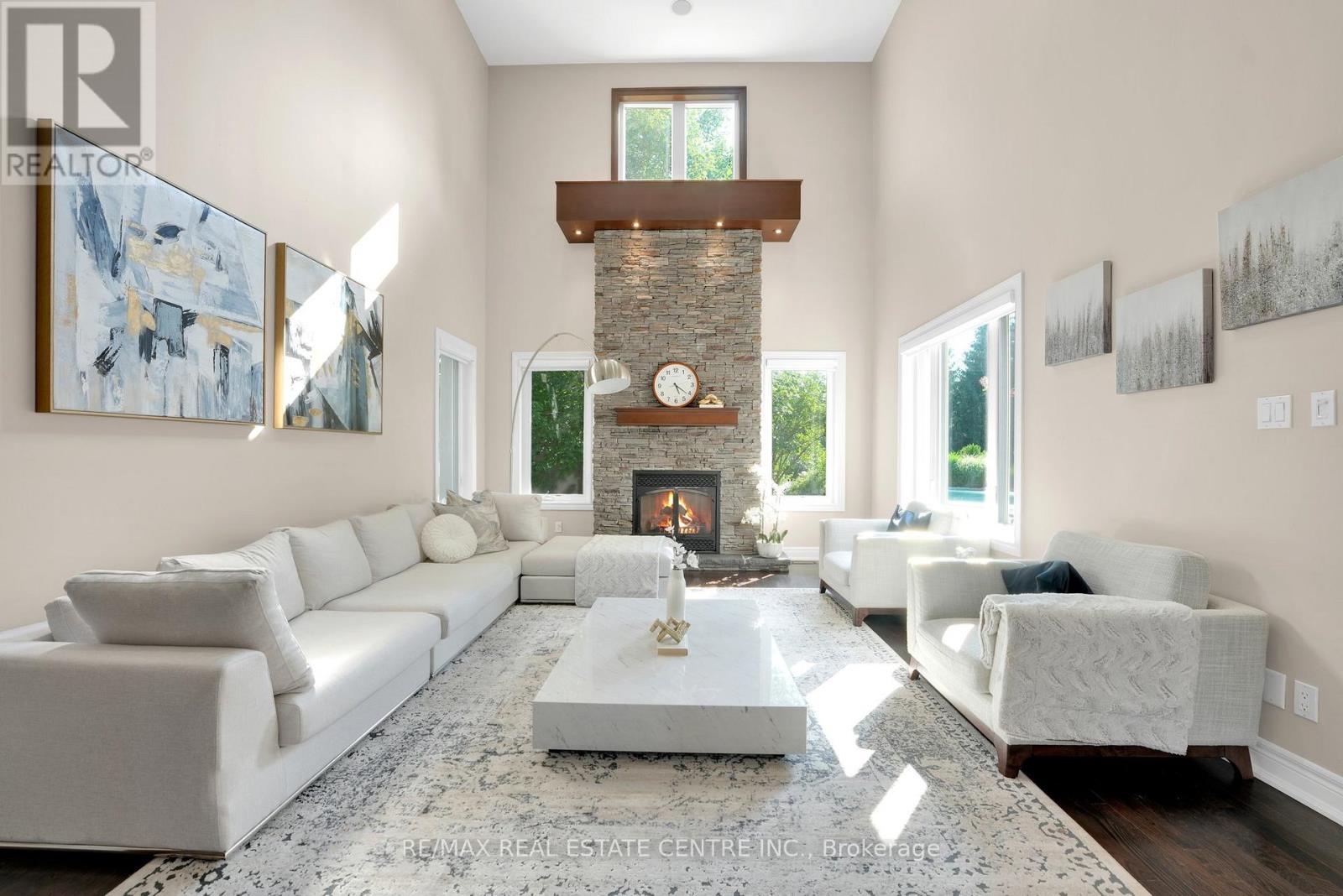 11135 Menzies Court, Milton (brookville/haltonville), Ontario