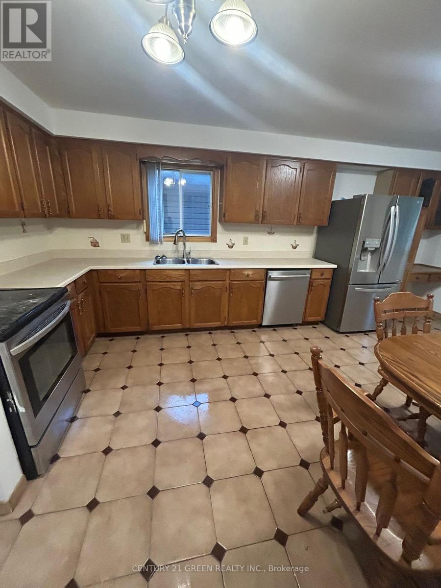 719 Keates Avenue, Oshawa (donevan), Ontario