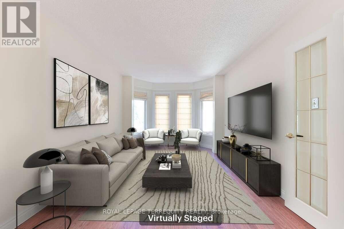 5275 Thornwood Drive, Mississauga (hurontario), Ontario