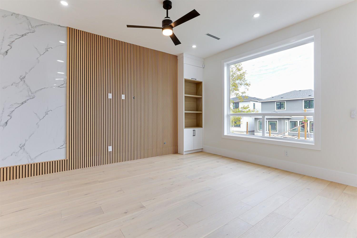 6914 204a Street, Langley, British Columbia