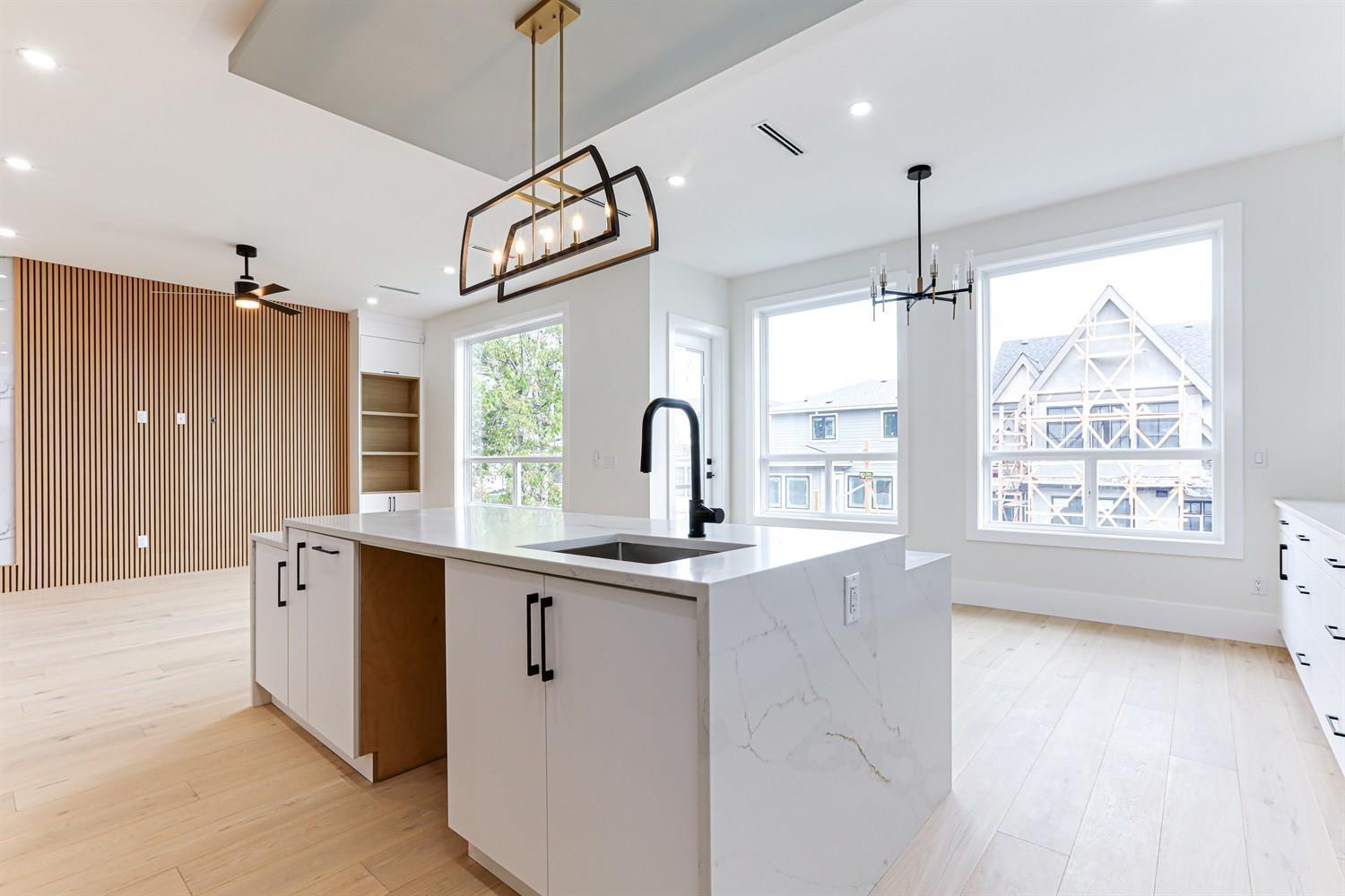 6914 204a Street, Langley, British Columbia