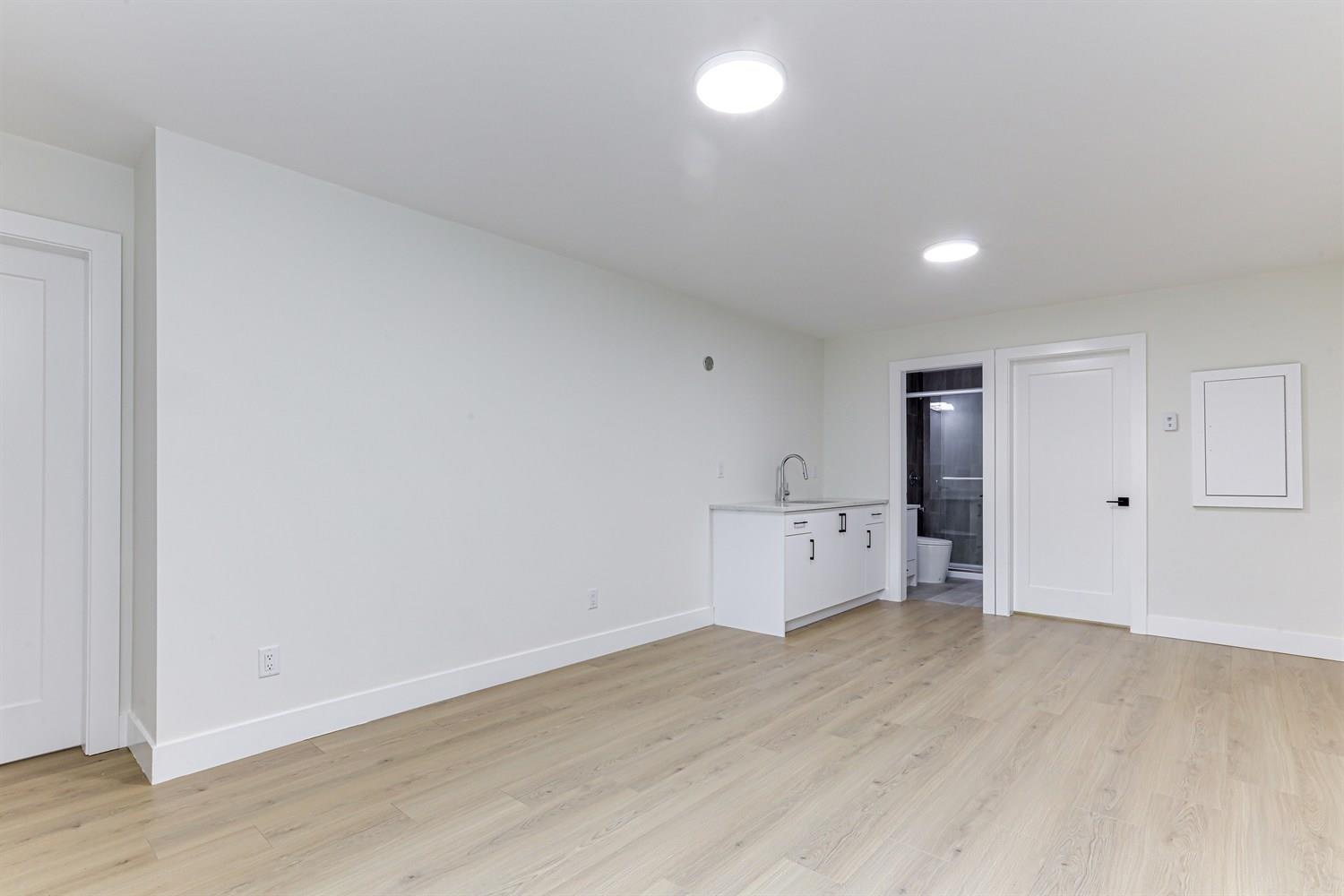 6914 204a Street, Langley, British Columbia