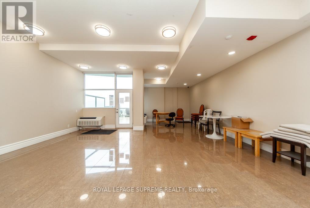 202 - 1600 Keele Street, Toronto (keelesdale-eglinton West), Ontario