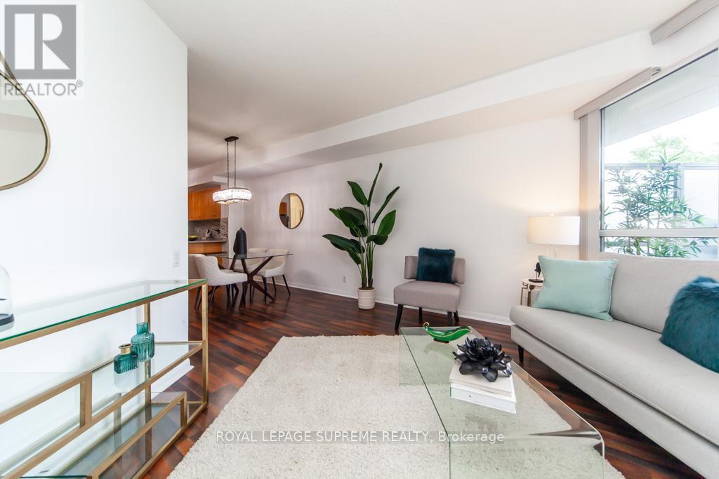 202 - 1600 Keele Street, Toronto (keelesdale-eglinton West), Ontario