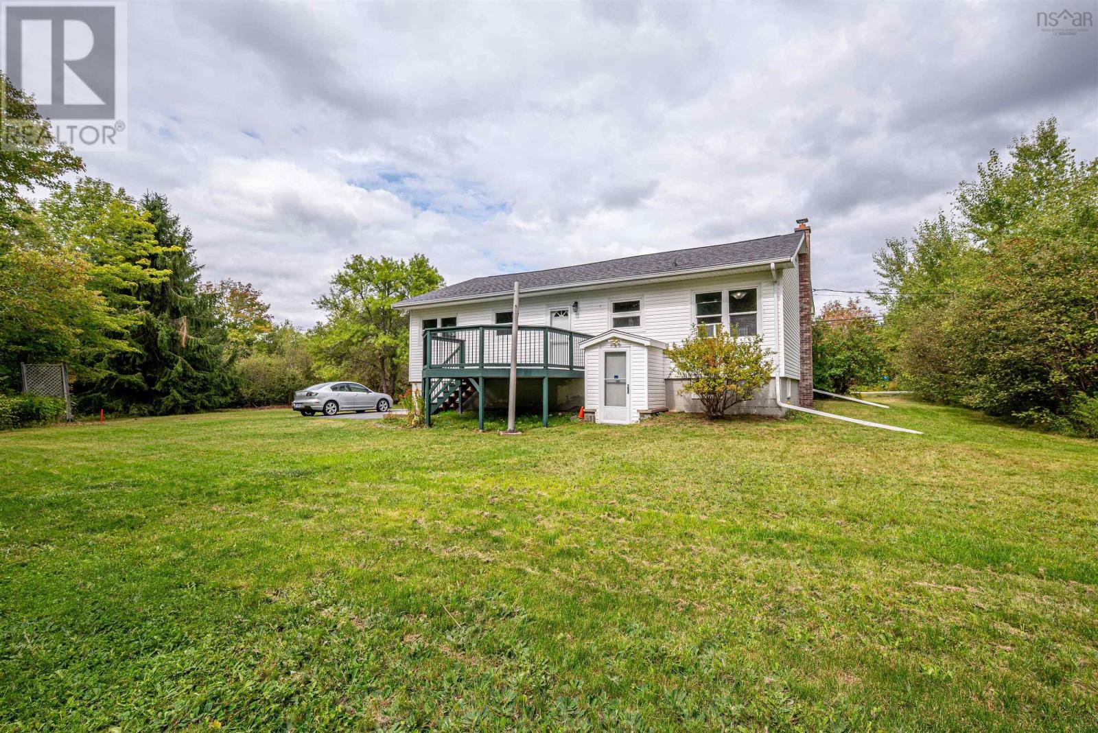 17 Kinsac Road, Beaver Bank, Nova Scotia