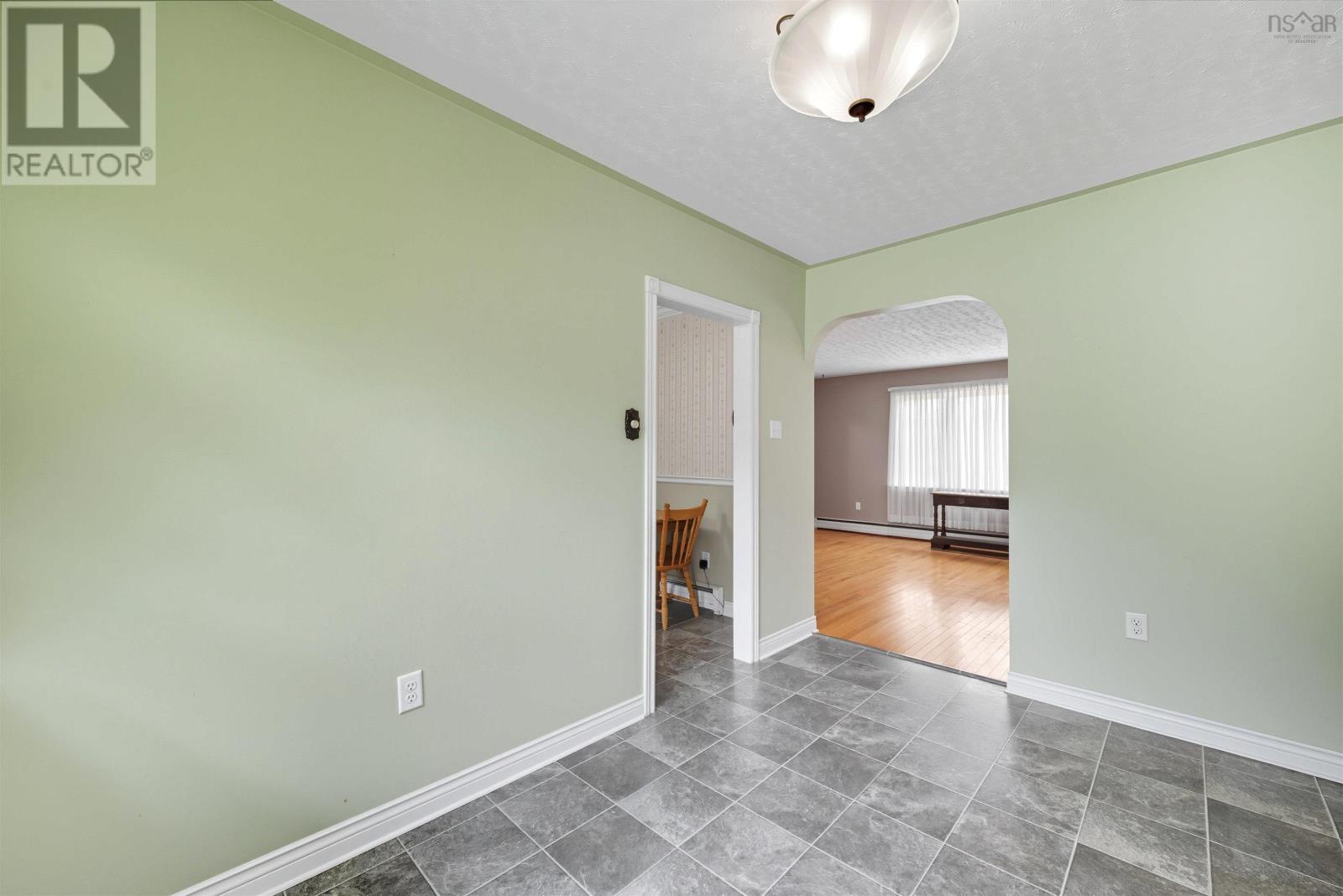 17 Kinsac Road, Beaver Bank, Nova Scotia