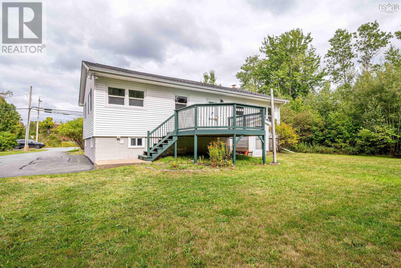 17 Kinsac Road, Beaver Bank, Nova Scotia