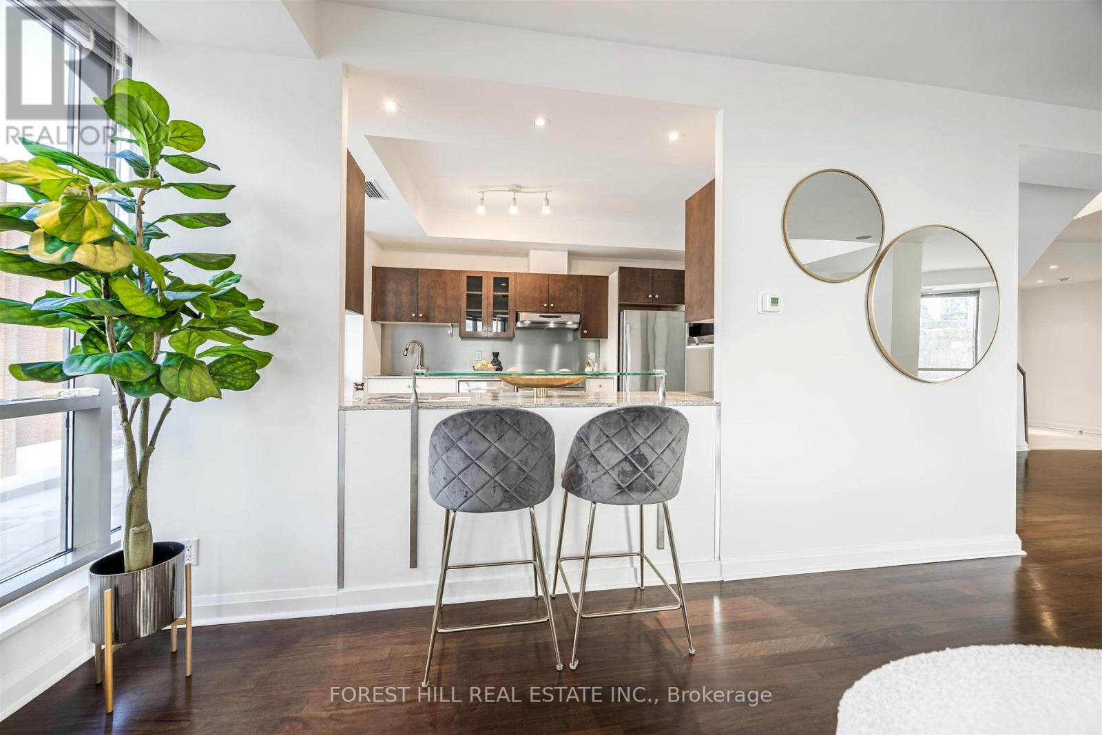 501 - 3 Mcalpine Street, Toronto (annex), Ontario