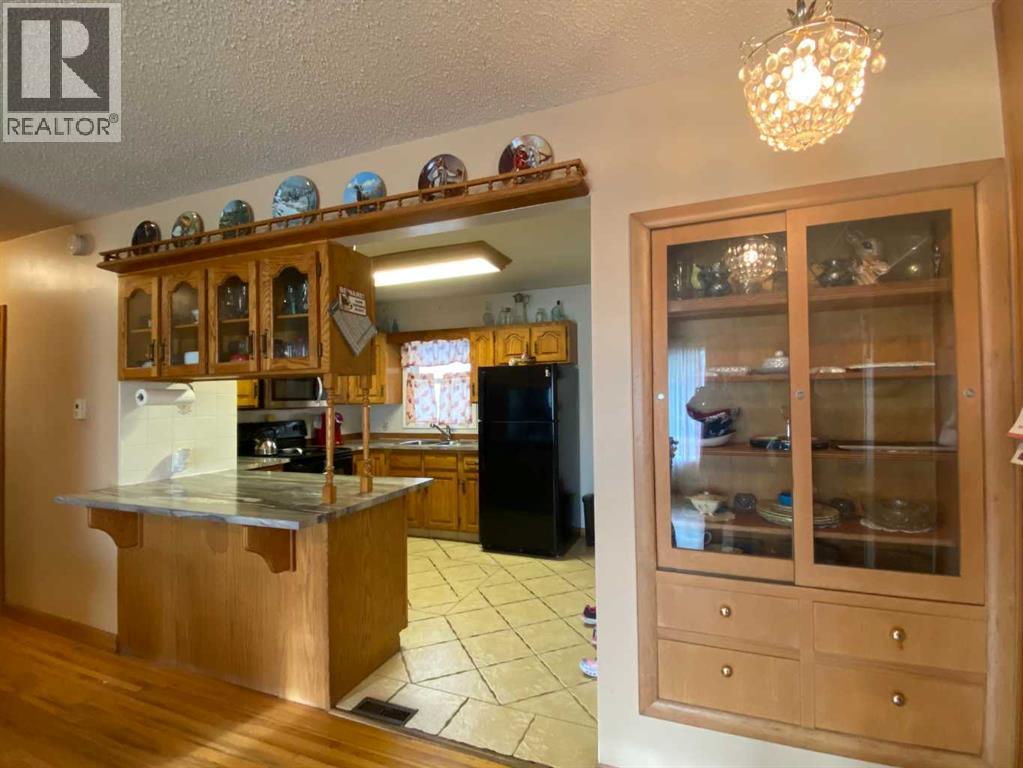 5207 49 Street, Ponoka, Alberta