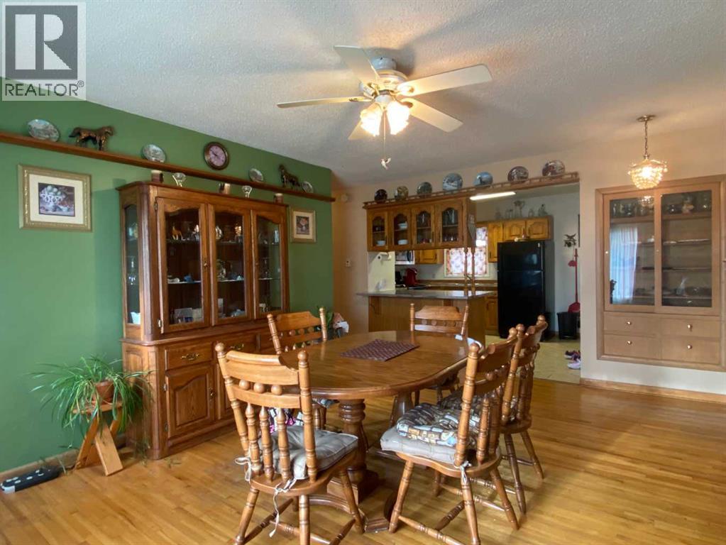 5207 49 Street, Ponoka, Alberta