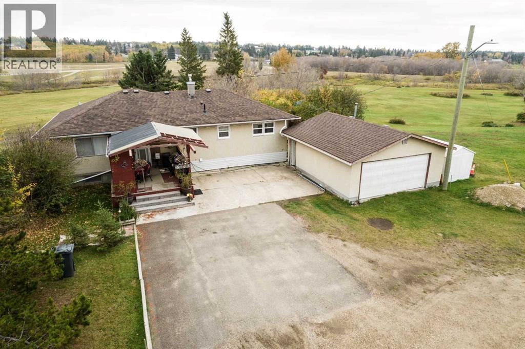 5207 49 Street, Ponoka, Alberta