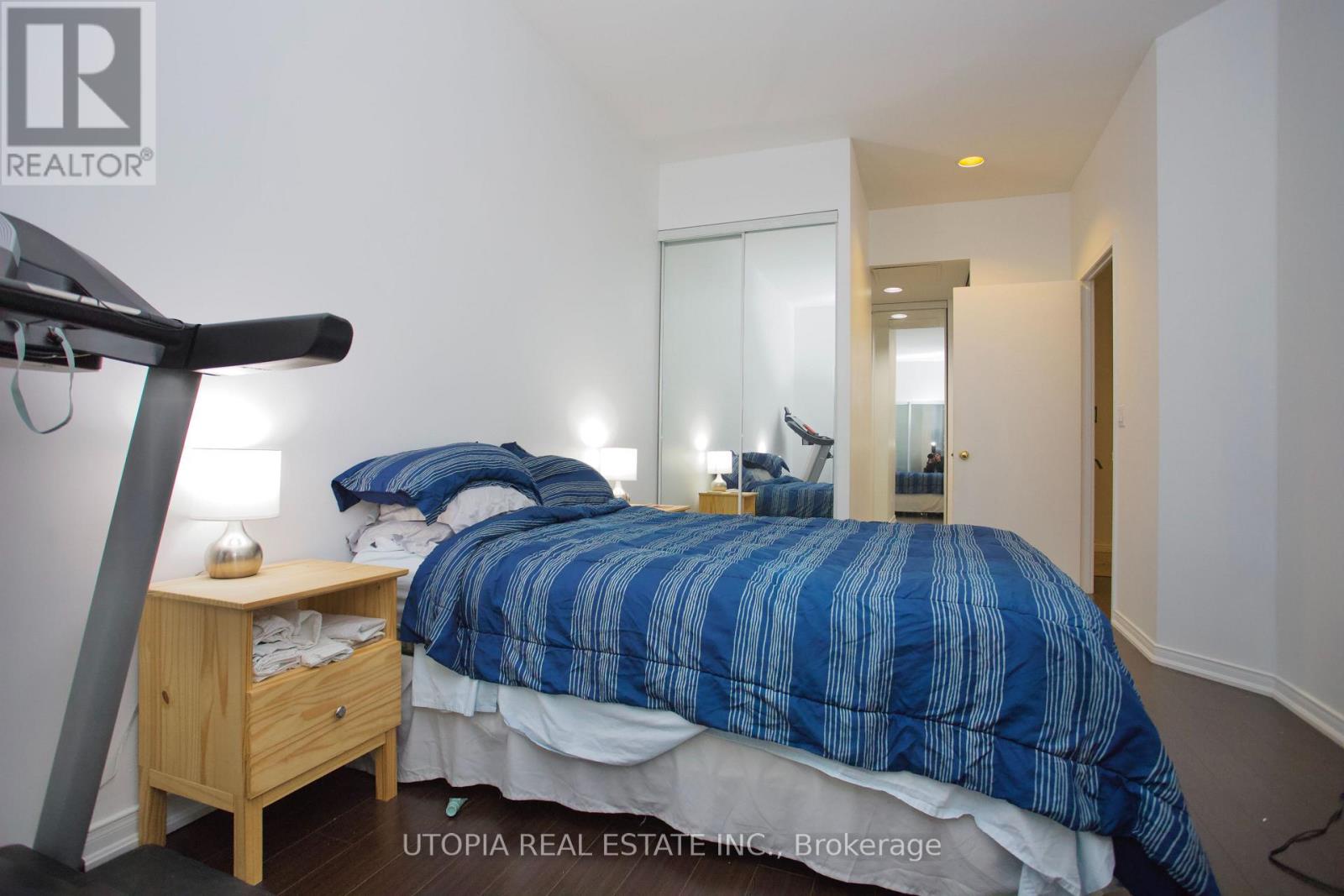 1017 - 7 King Street E, Toronto (church-yonge Corridor), Ontario