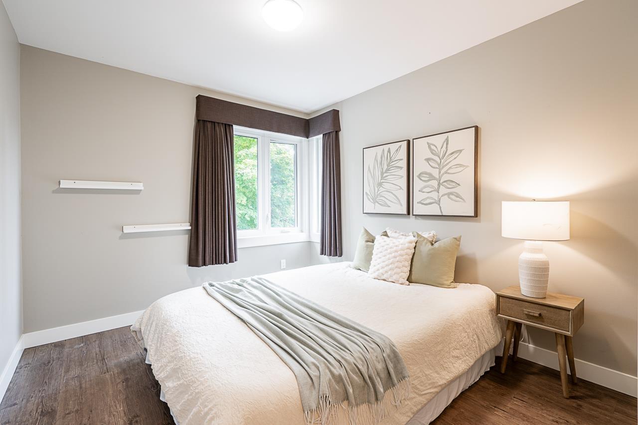 12339 Southpark Crescent Crescent, Surrey, British Columbia