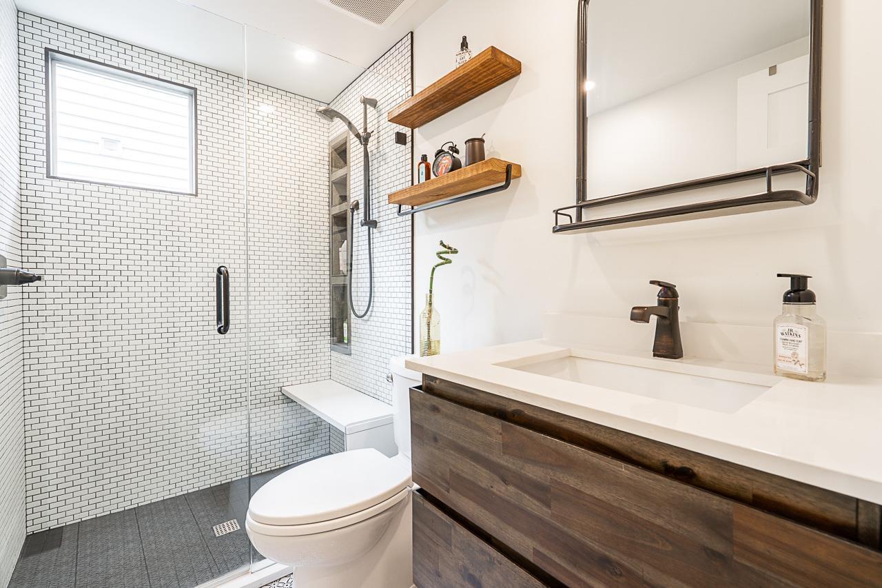 12339 Southpark Crescent Crescent, Surrey, British Columbia